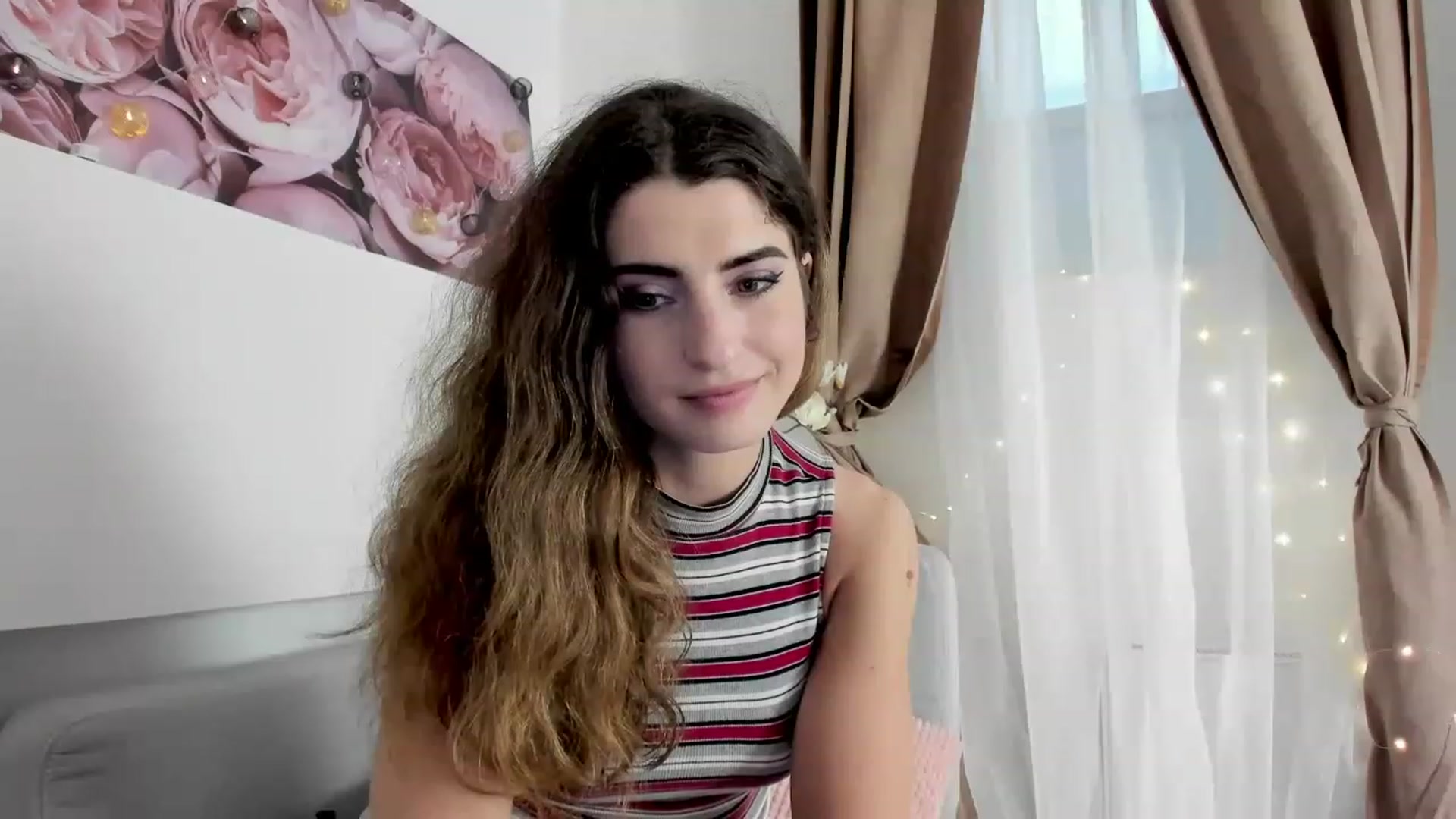 Gallery image thumbnail from EVA__LOVIA_'s myfreecams stream on, 11/19/2022, 14:21 image 5 of 20