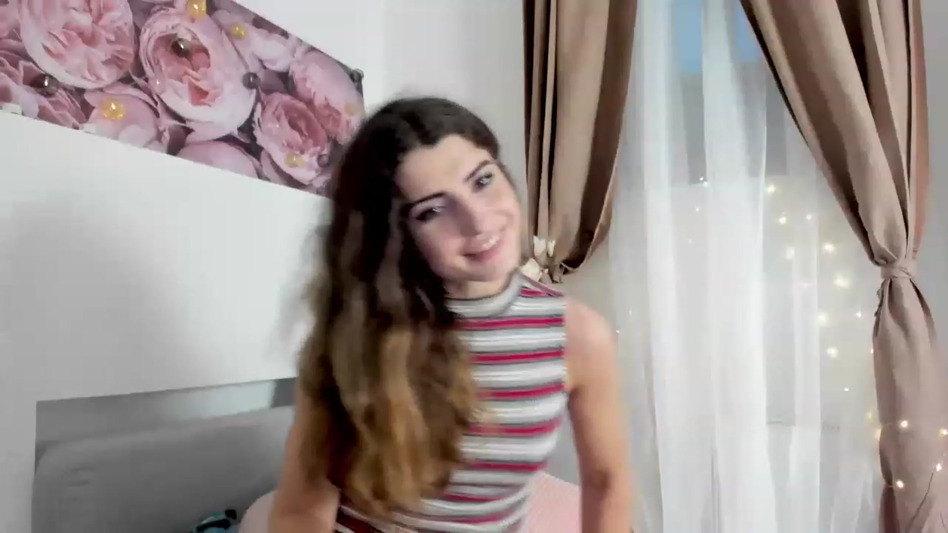 Gallery image thumbnail from EVA__LOVIA_'s myfreecams stream on, 11/19/2022, 15:28 image 7 of 20