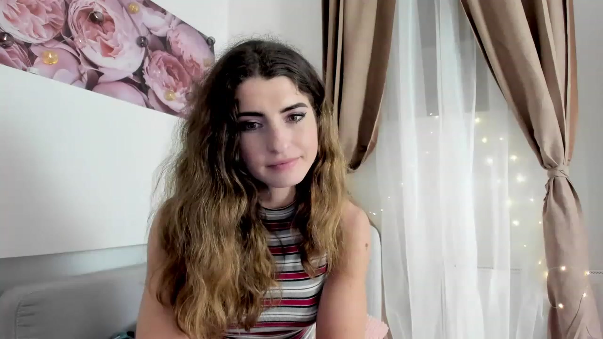 Gallery image thumbnail from EVA__LOVIA_'s myfreecams stream on, 11/19/2022, 16:44 image 8 of 20