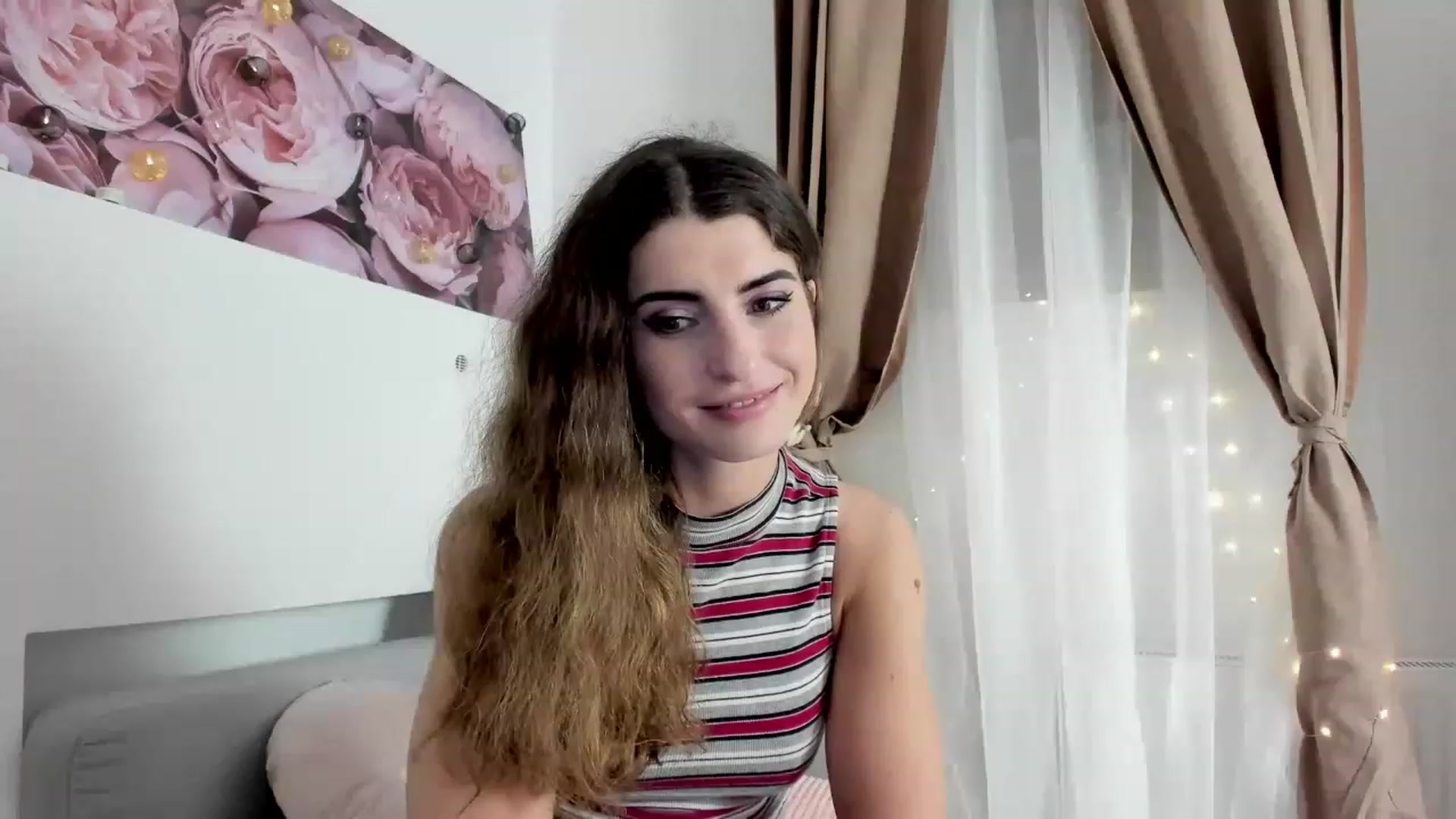 Gallery image thumbnail from EVA__LOVIA_'s myfreecams stream on, 11/19/2022, 17:12 image 12 of 20