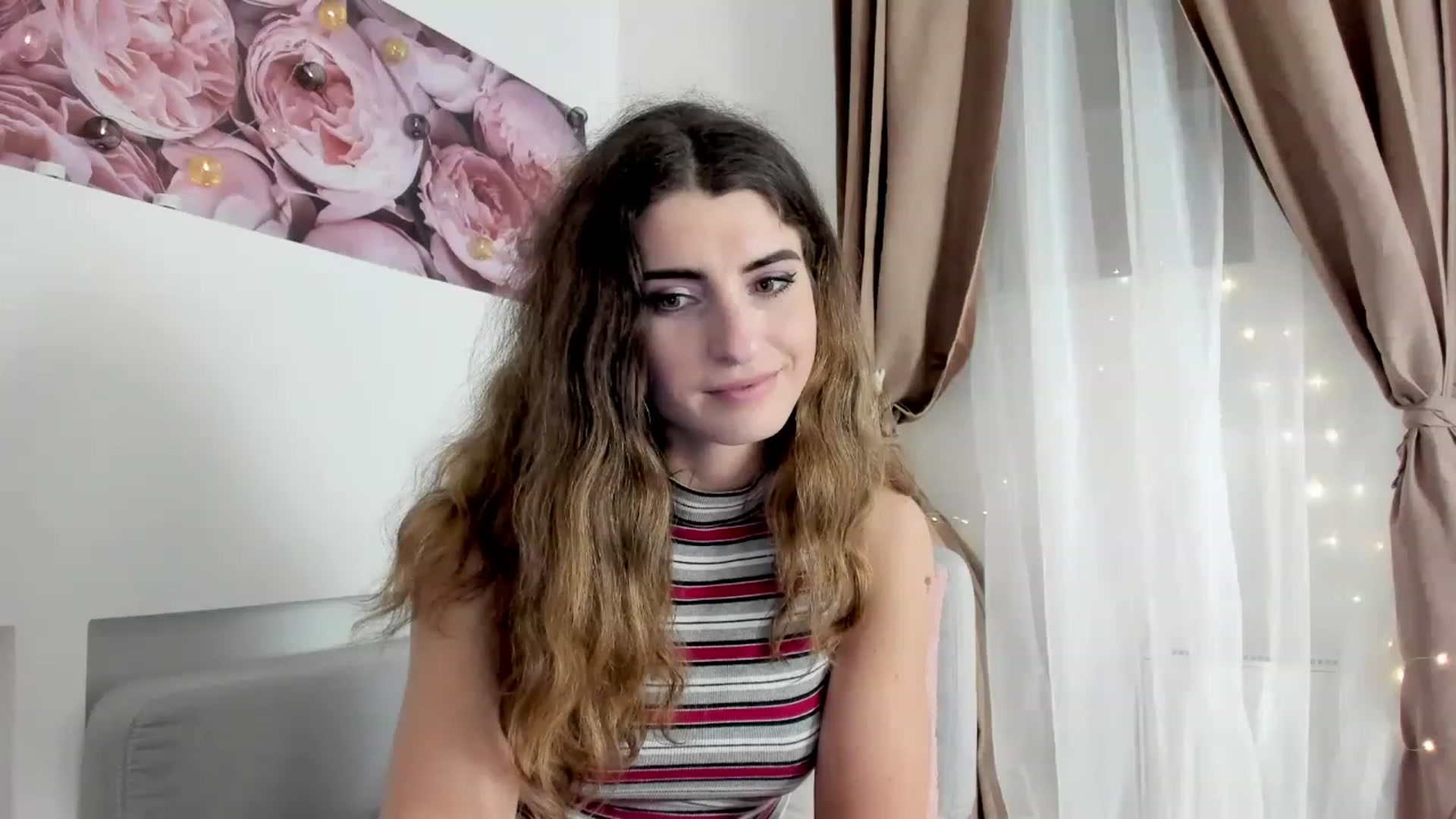 Gallery image thumbnail from EVA__LOVIA_'s myfreecams stream on, 11/19/2022, 18:58 image 1 of 20