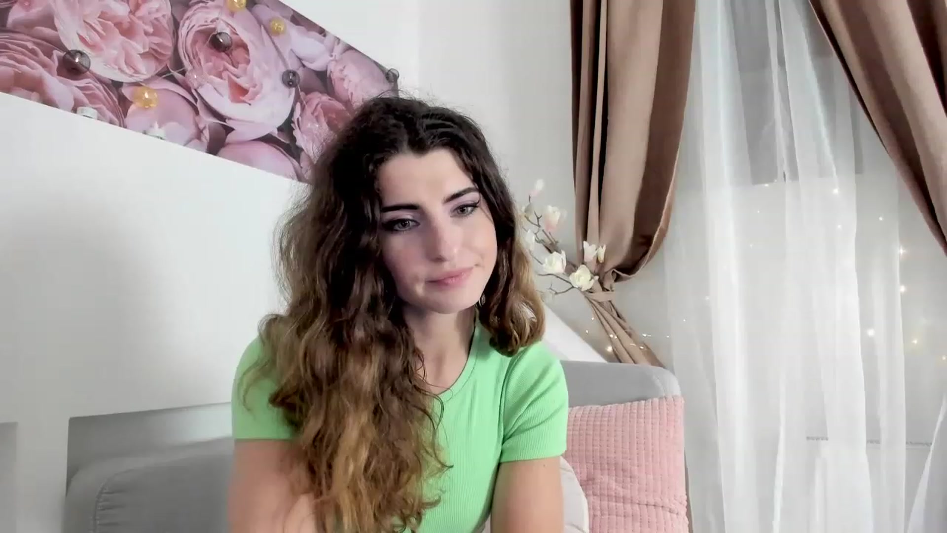 Gallery image thumbnail from EVA__LOVIA_'s myfreecams stream on, 11/20/2022, 18:46 image 9 of 20