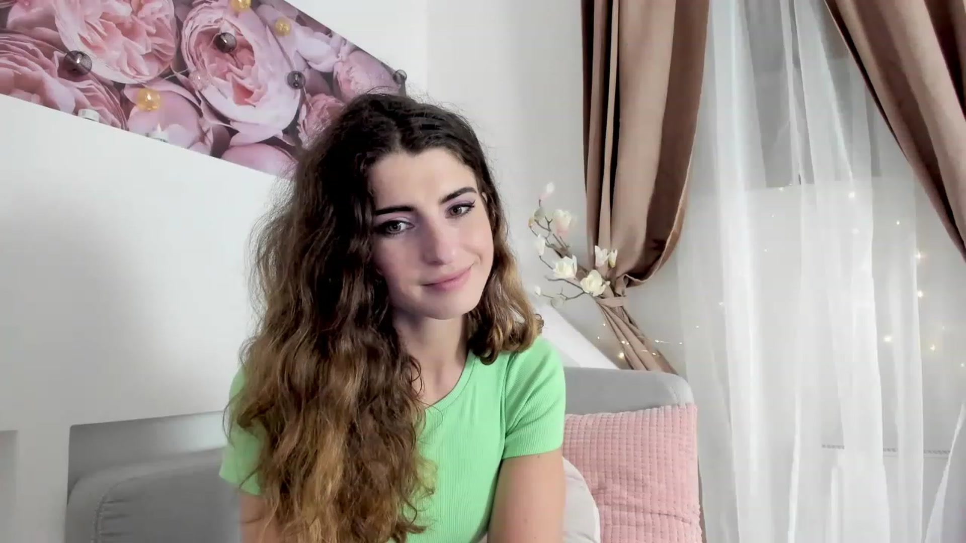 Gallery image thumbnail from EVA__LOVIA_'s myfreecams stream on, 11/20/2022, 18:46 image 11 of 20