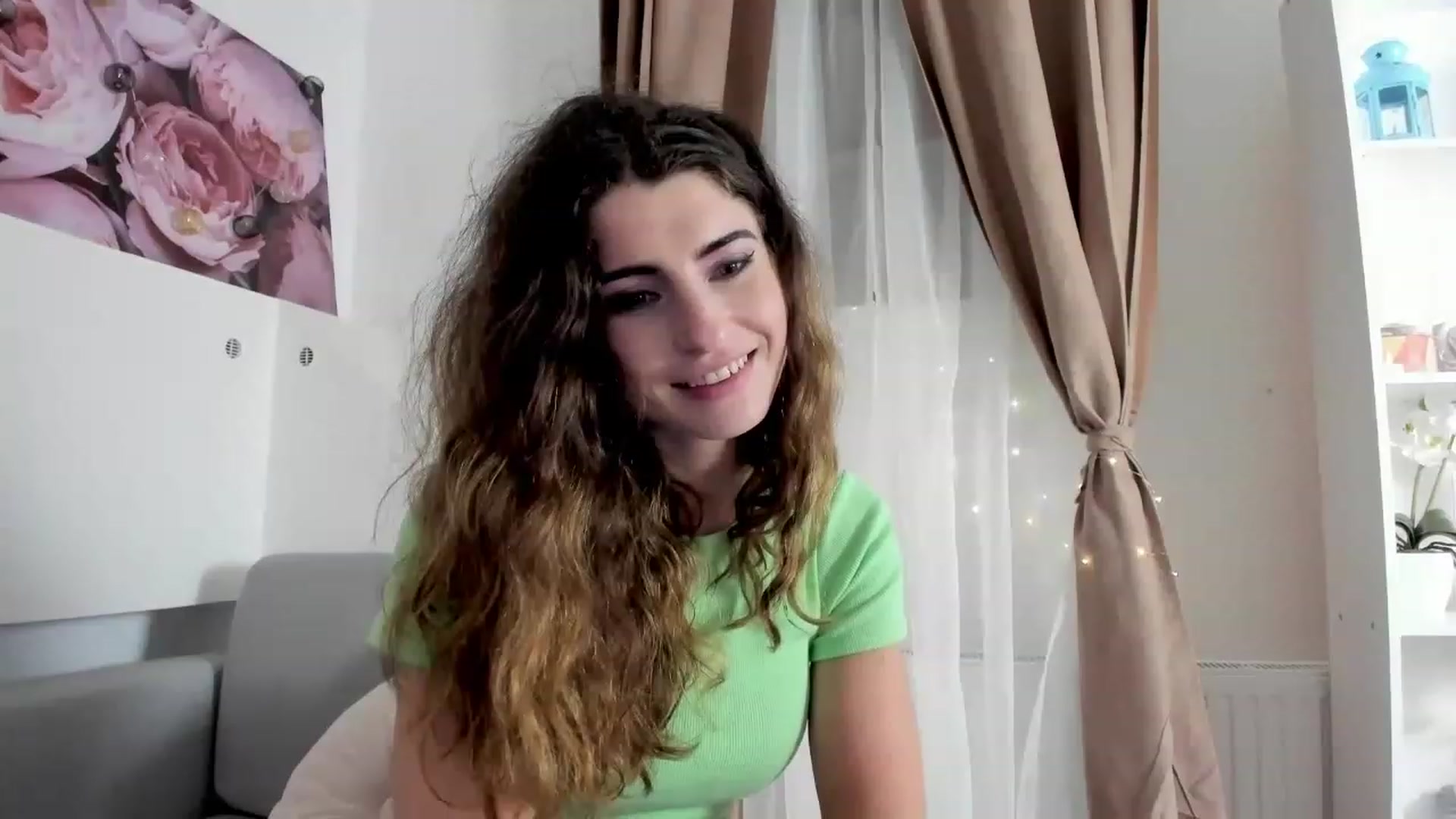 Gallery image thumbnail from EVA__LOVIA_'s myfreecams stream on, 11/20/2022, 18:46 image 17 of 20