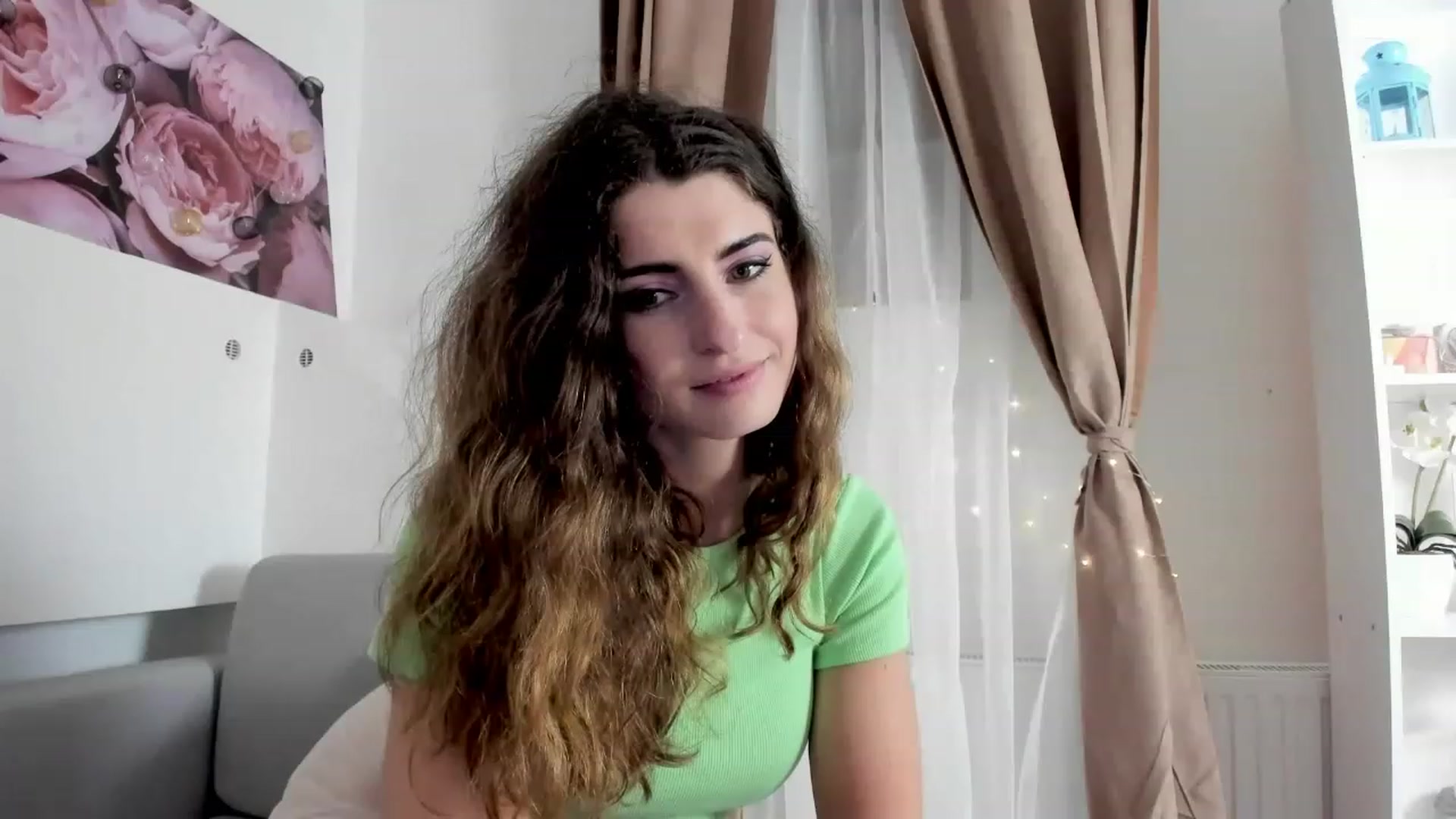 Gallery image thumbnail from EVA__LOVIA_'s myfreecams stream on, 11/20/2022, 18:46 image 18 of 20