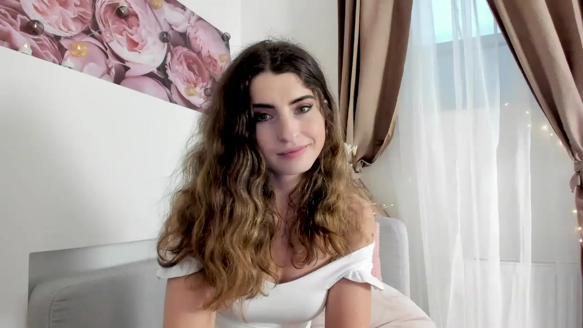 Gallery image thumbnail from EVA__LOVIA_'s myfreecams stream on, 11/23/2022, 12:49 image 2 of 20