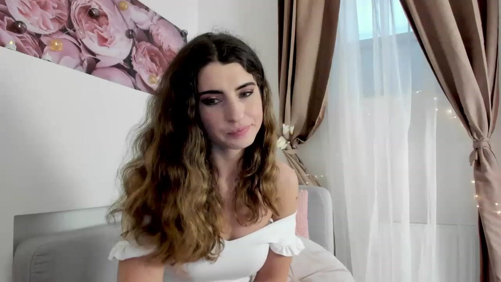Gallery image thumbnail from EVA__LOVIA_'s myfreecams stream on, 11/23/2022, 12:49 image 9 of 20