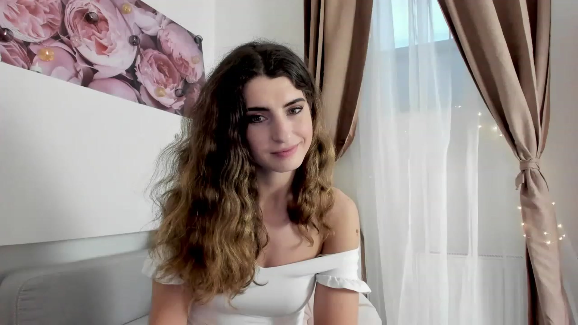 Gallery image thumbnail from EVA__LOVIA_'s myfreecams stream on, 11/23/2022, 12:49 image 16 of 20