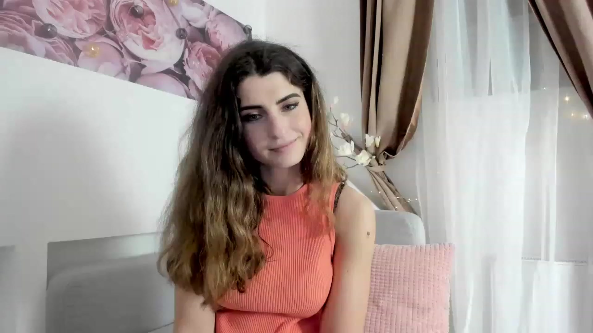 Gallery image thumbnail from EVA__LOVIA_'s myfreecams stream on, 11/26/2022, 18:46 image 14 of 20