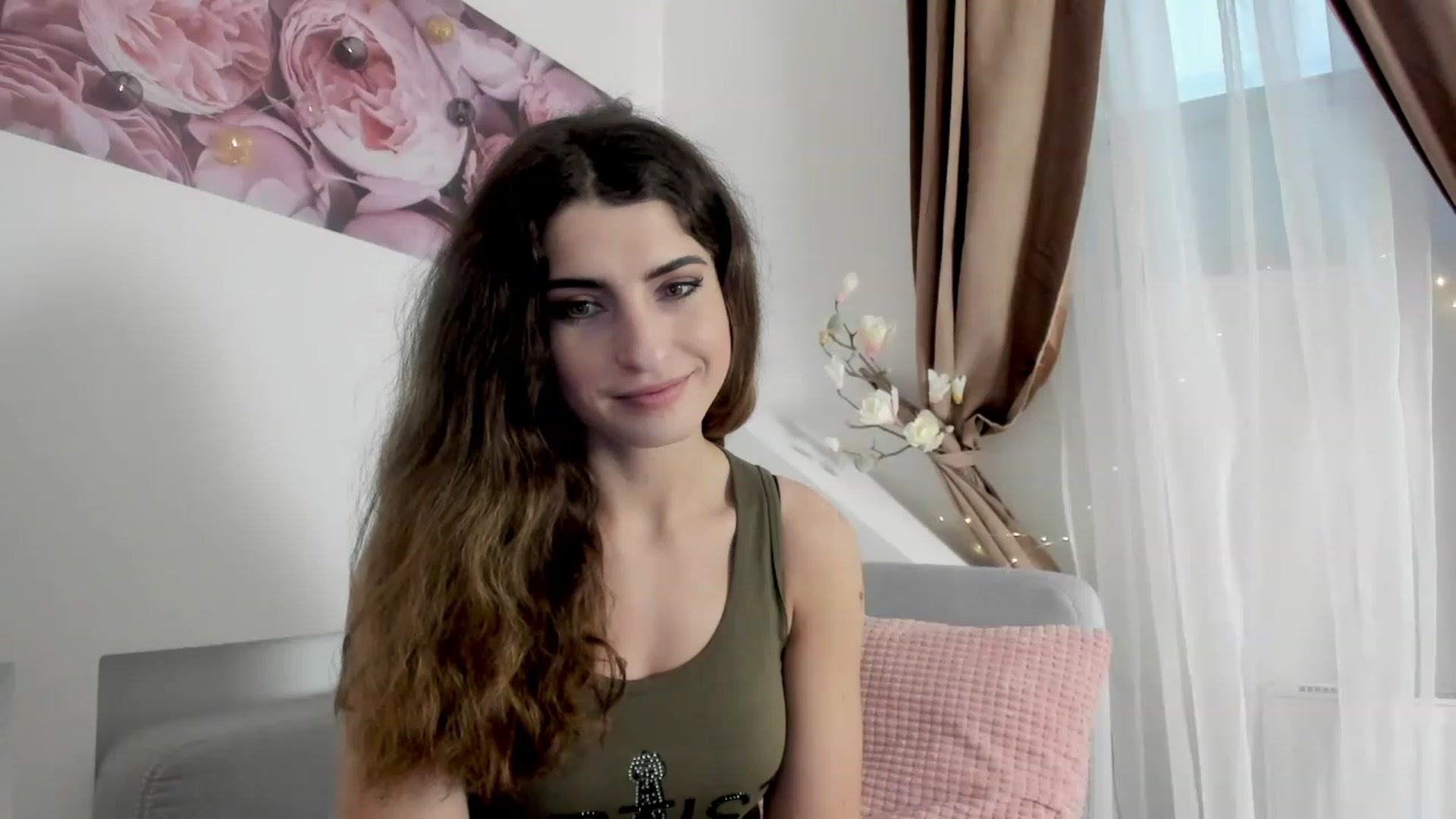 Gallery image thumbnail from EVA__LOVIA_'s myfreecams stream on, 11/27/2022, 09:42 image 6 of 20