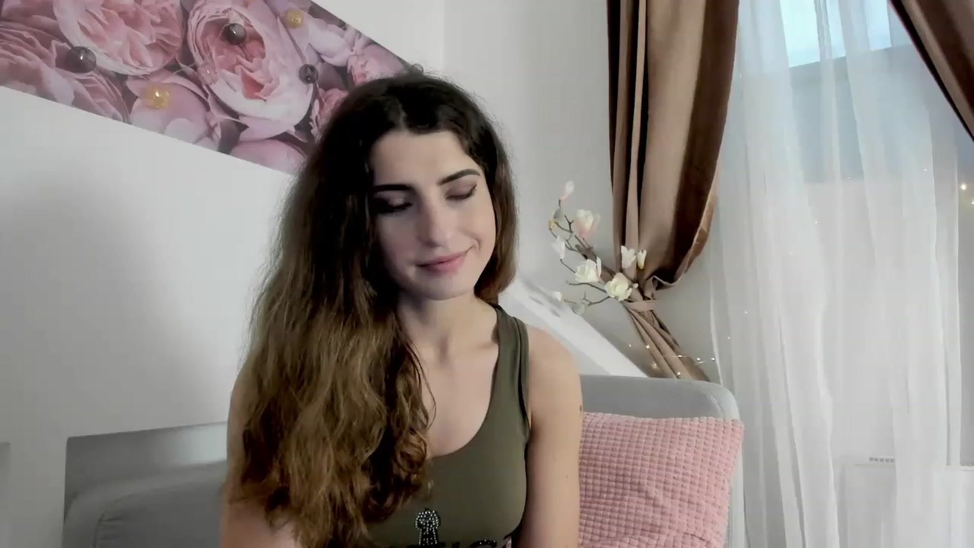 Gallery image thumbnail from EVA__LOVIA_'s myfreecams stream on, 11/27/2022, 10:23 image 4 of 20