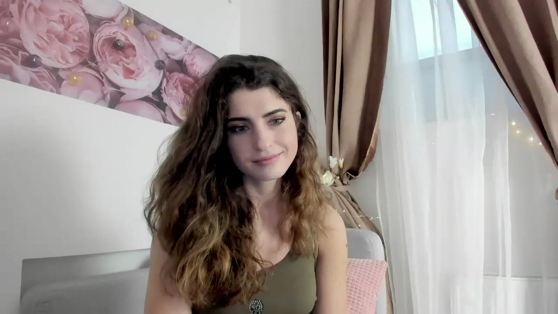 Gallery image thumbnail from EVA__LOVIA_'s myfreecams stream on, 11/27/2022, 10:23 image 14 of 20