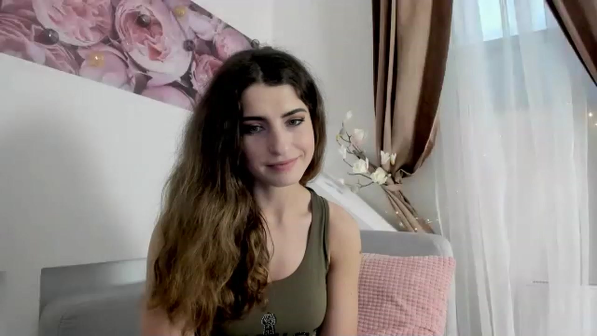 Gallery image thumbnail from EVA__LOVIA_'s myfreecams stream on, 11/27/2022, 10:23 image 1 of 20