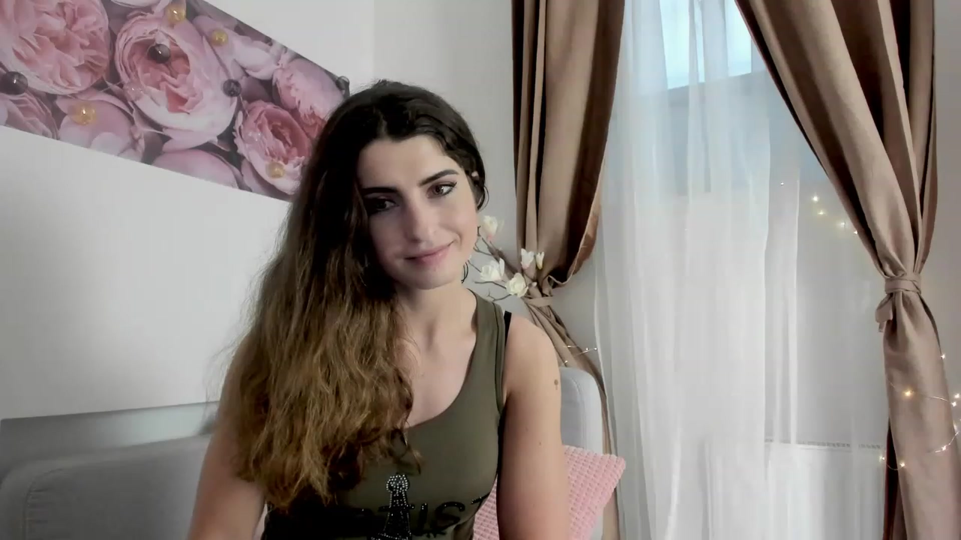 Gallery image thumbnail from EVA__LOVIA_'s myfreecams stream on, 11/27/2022, 13:07 image 3 of 20