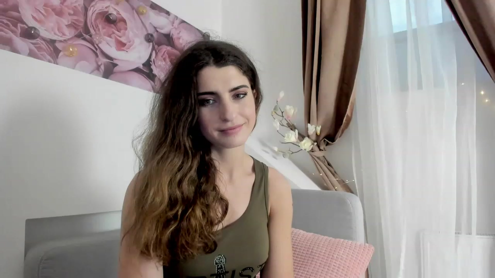 Gallery image thumbnail from EVA__LOVIA_'s myfreecams stream on, 11/27/2022, 13:07 image 12 of 20