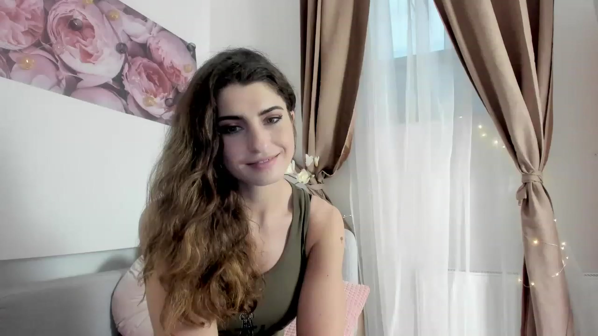 Gallery image thumbnail from EVA__LOVIA_'s myfreecams stream on, 11/27/2022, 13:07 image 18 of 20