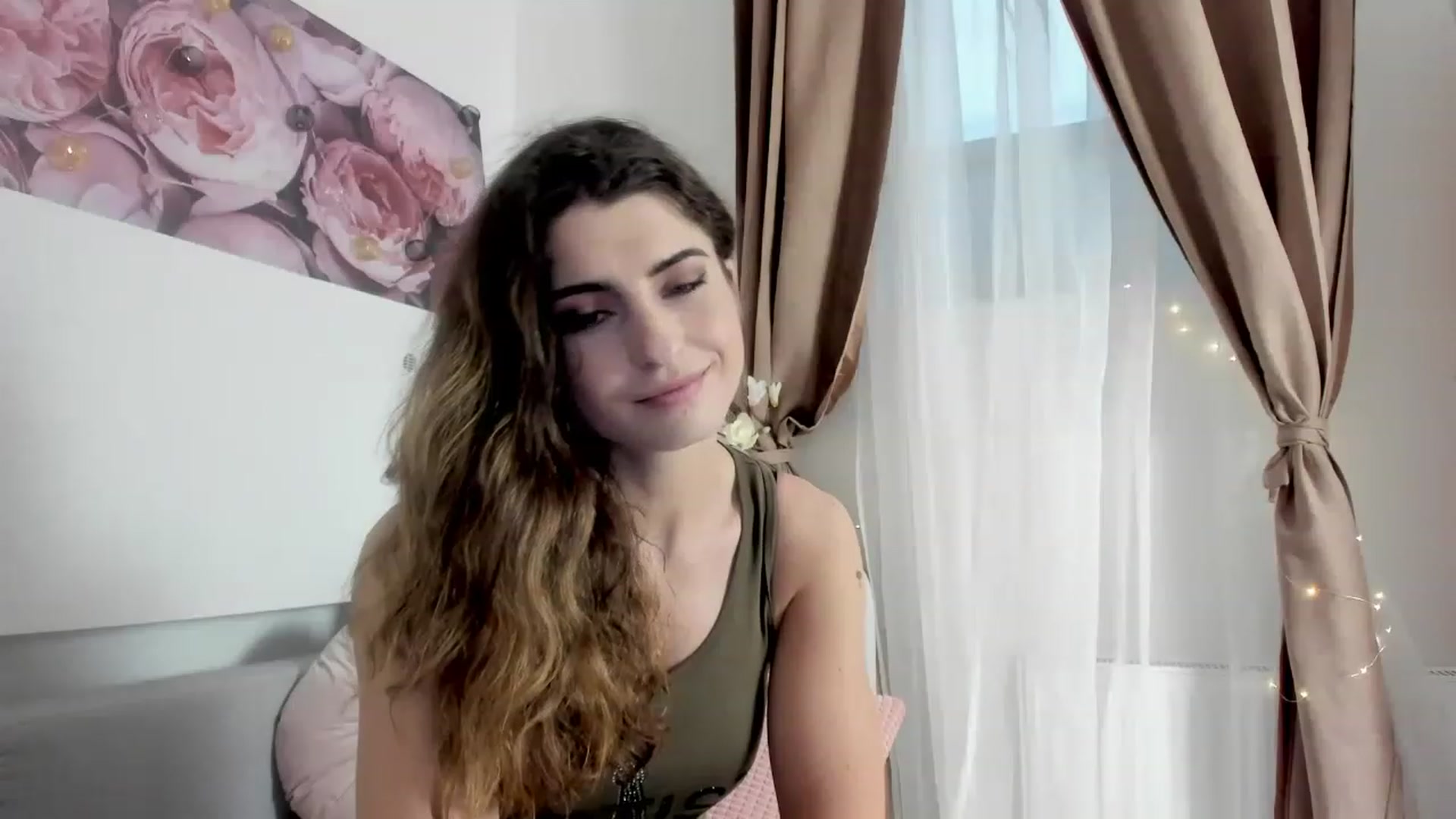 Gallery image thumbnail from EVA__LOVIA_'s myfreecams stream on, 11/27/2022, 13:07 image 16 of 20