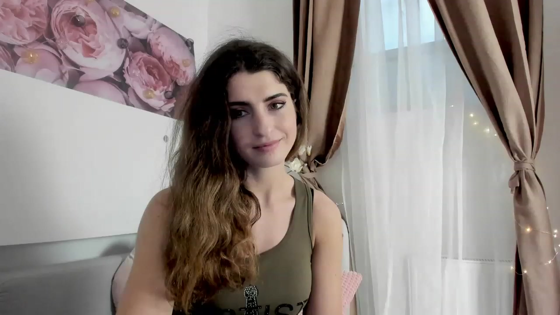 Gallery image thumbnail from EVA__LOVIA_'s myfreecams stream on, 11/27/2022, 13:07 image 9 of 20