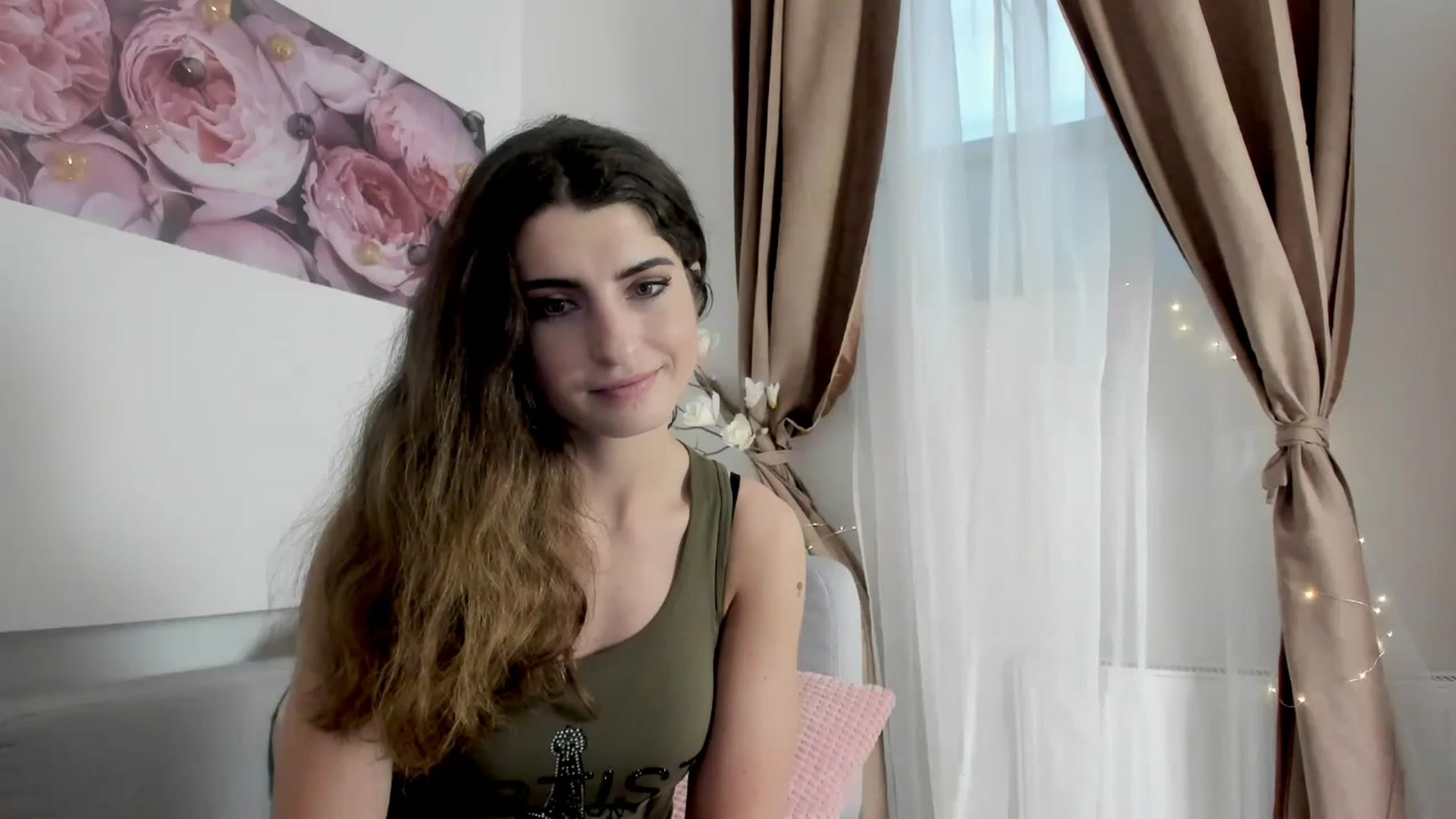 Gallery image thumbnail from EVA__LOVIA_'s myfreecams stream on, 11/27/2022, 13:07 image 2 of 20