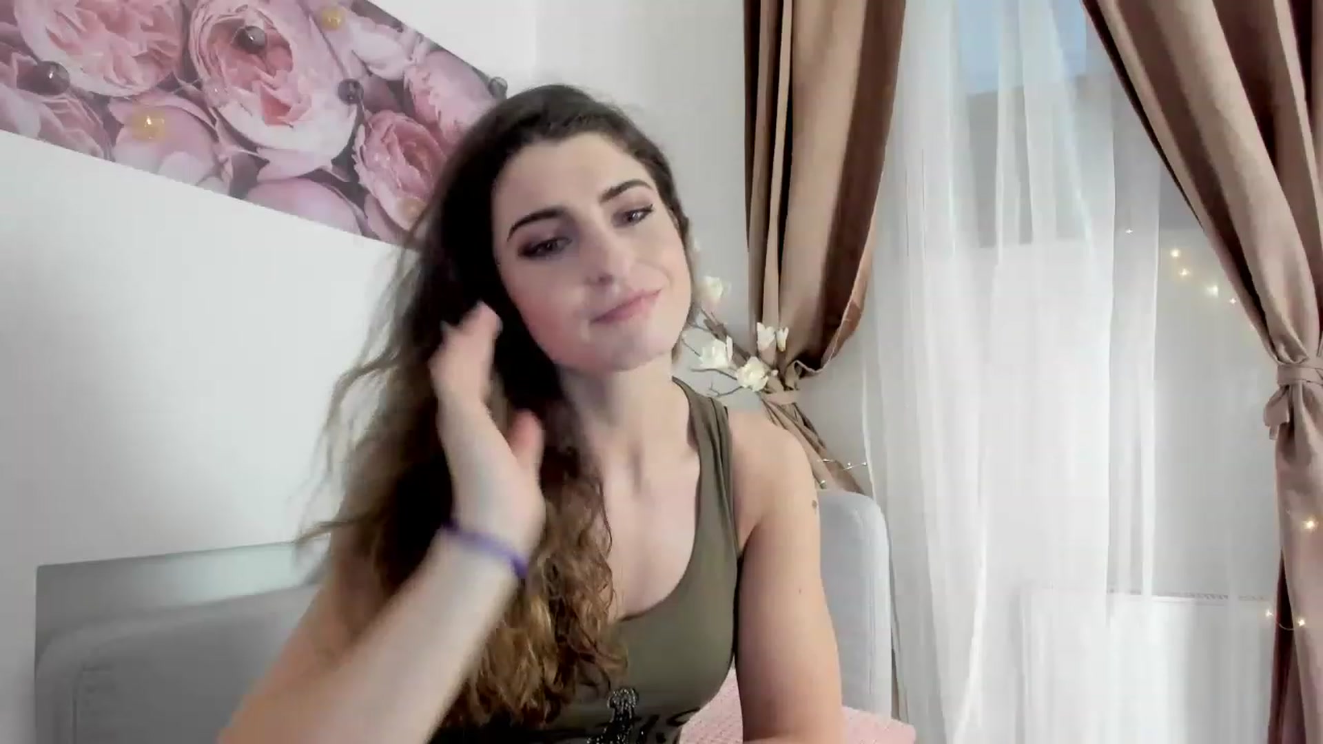 Gallery image thumbnail from EVA__LOVIA_'s myfreecams stream on, 11/27/2022, 13:47 image 19 of 20