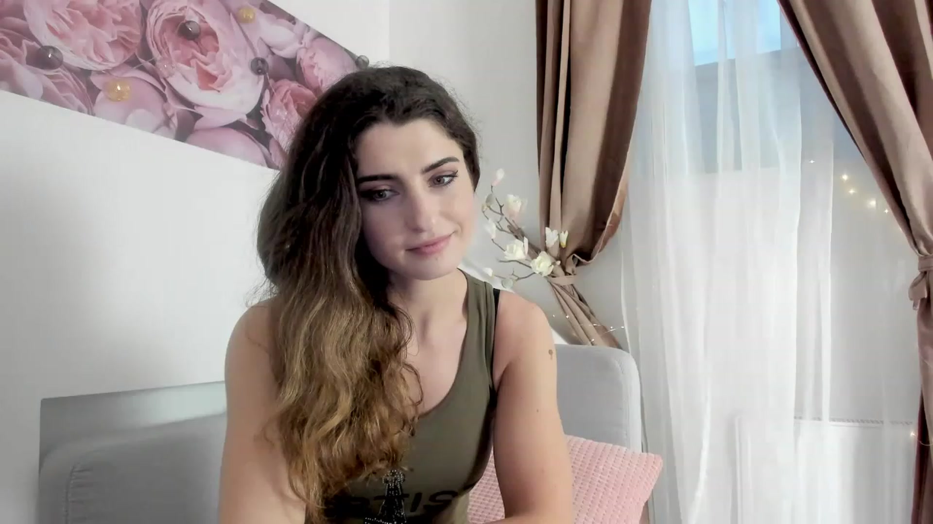 Gallery image thumbnail from EVA__LOVIA_'s myfreecams stream on, 11/27/2022, 13:47 image 1 of 20
