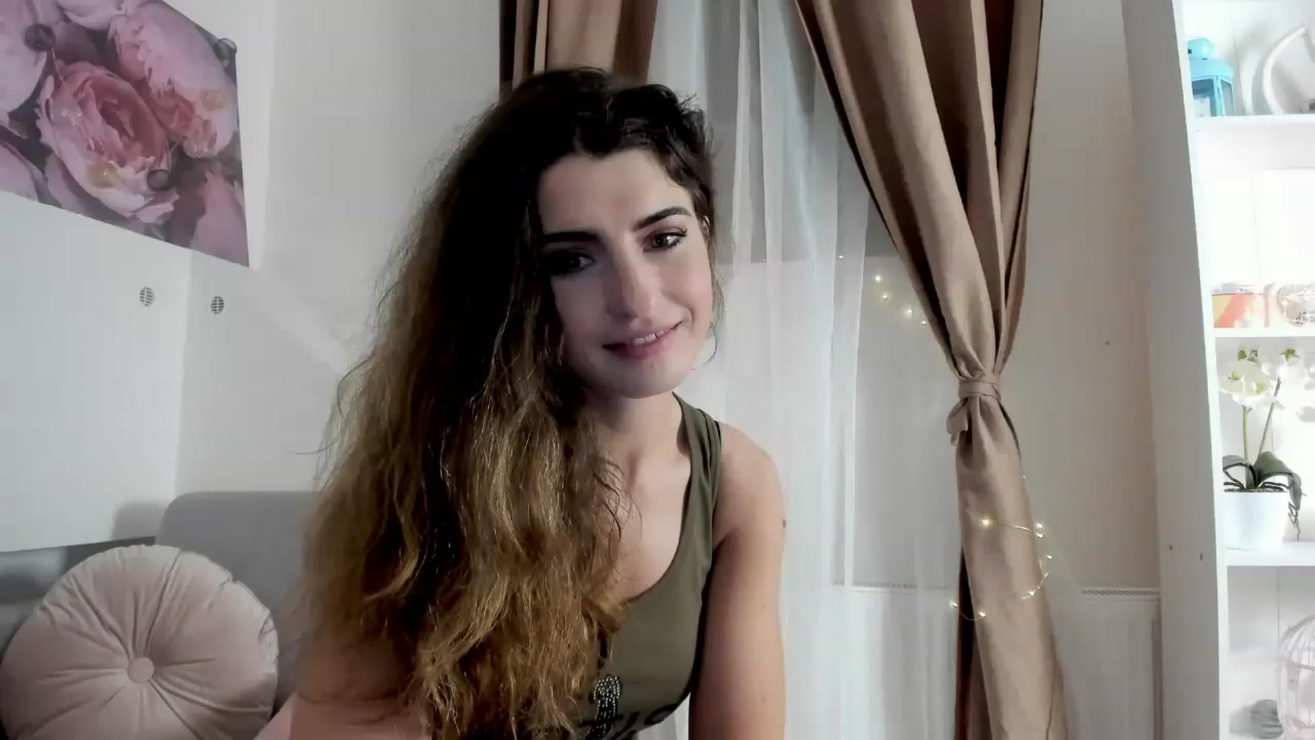 Gallery image thumbnail from EVA__LOVIA_'s myfreecams stream on, 11/27/2022, 16:41 image 18 of 20