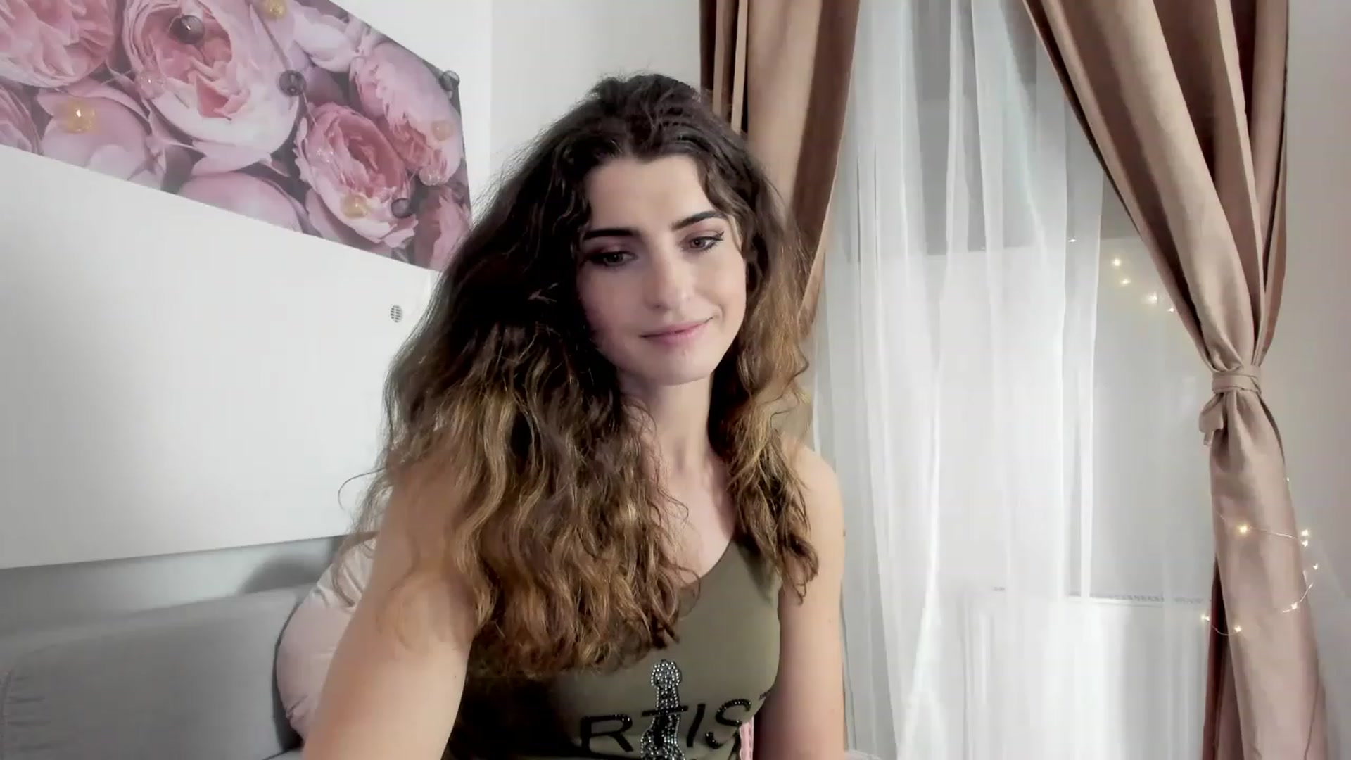 Gallery image thumbnail from EVA__LOVIA_'s myfreecams stream on, 11/27/2022, 18:04 image 5 of 20