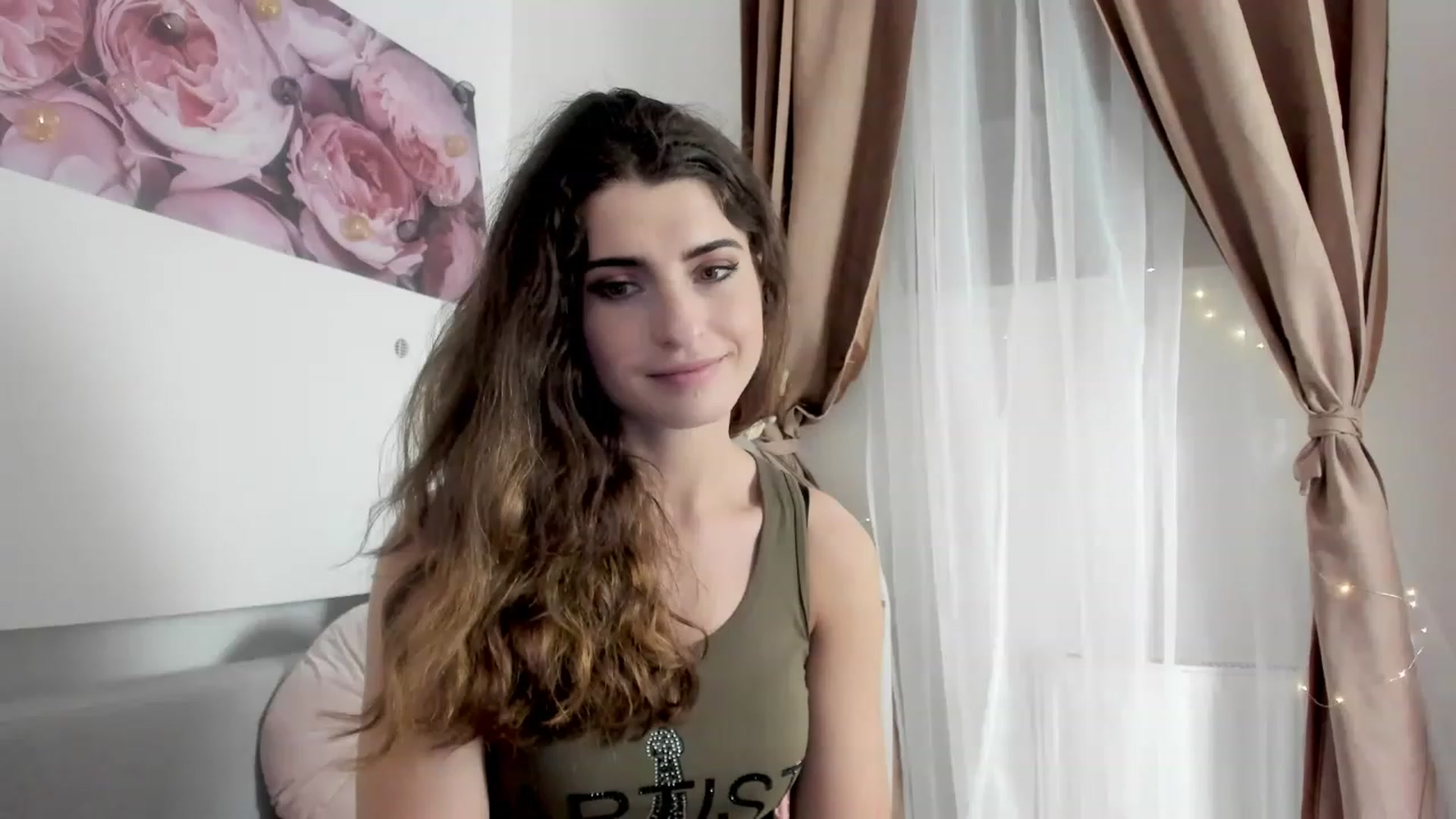 Gallery image thumbnail from EVA__LOVIA_'s myfreecams stream on, 11/27/2022, 18:04 image 14 of 20