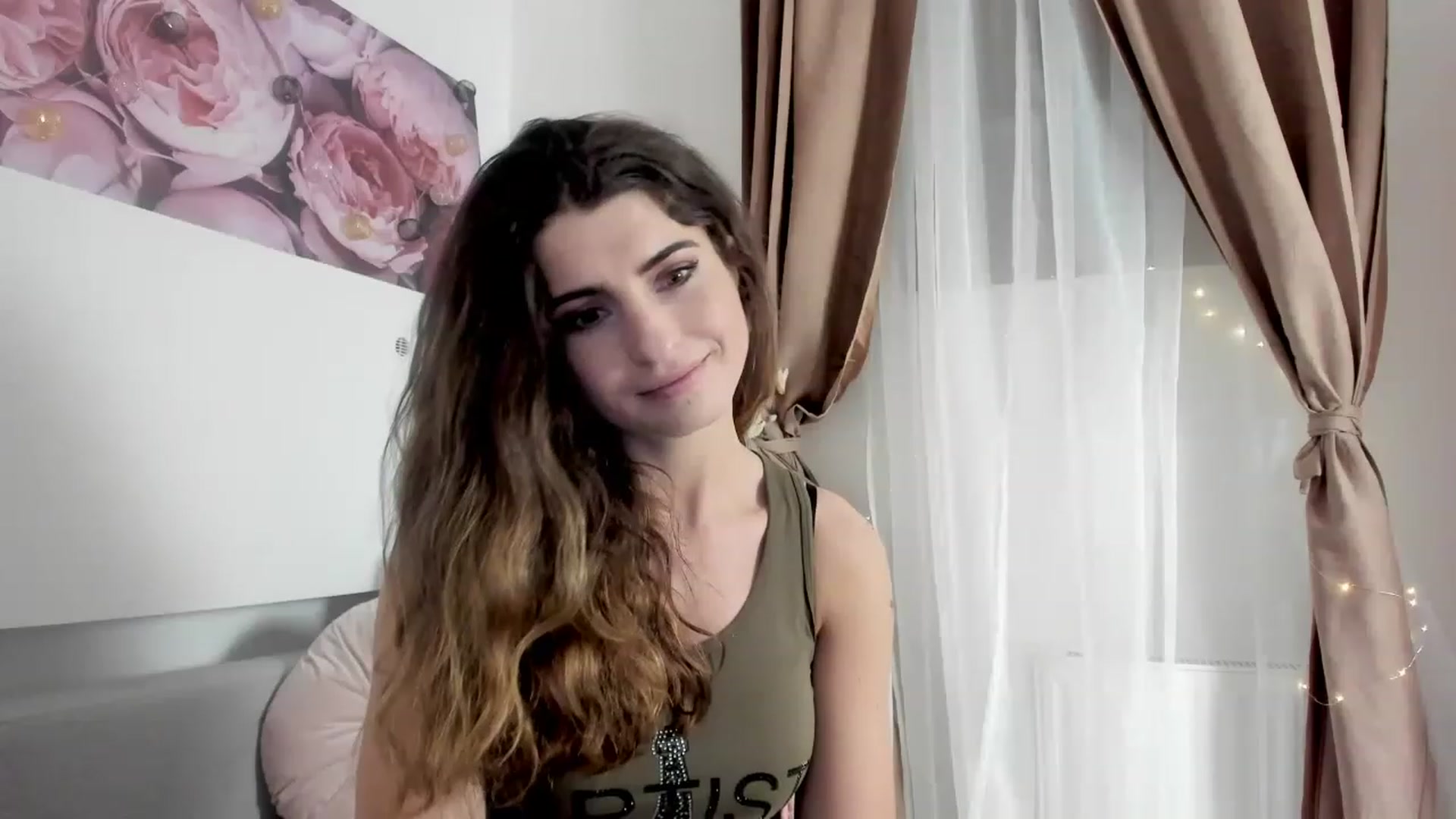 Gallery image thumbnail from EVA__LOVIA_'s myfreecams stream on, 11/27/2022, 18:04 image 19 of 20