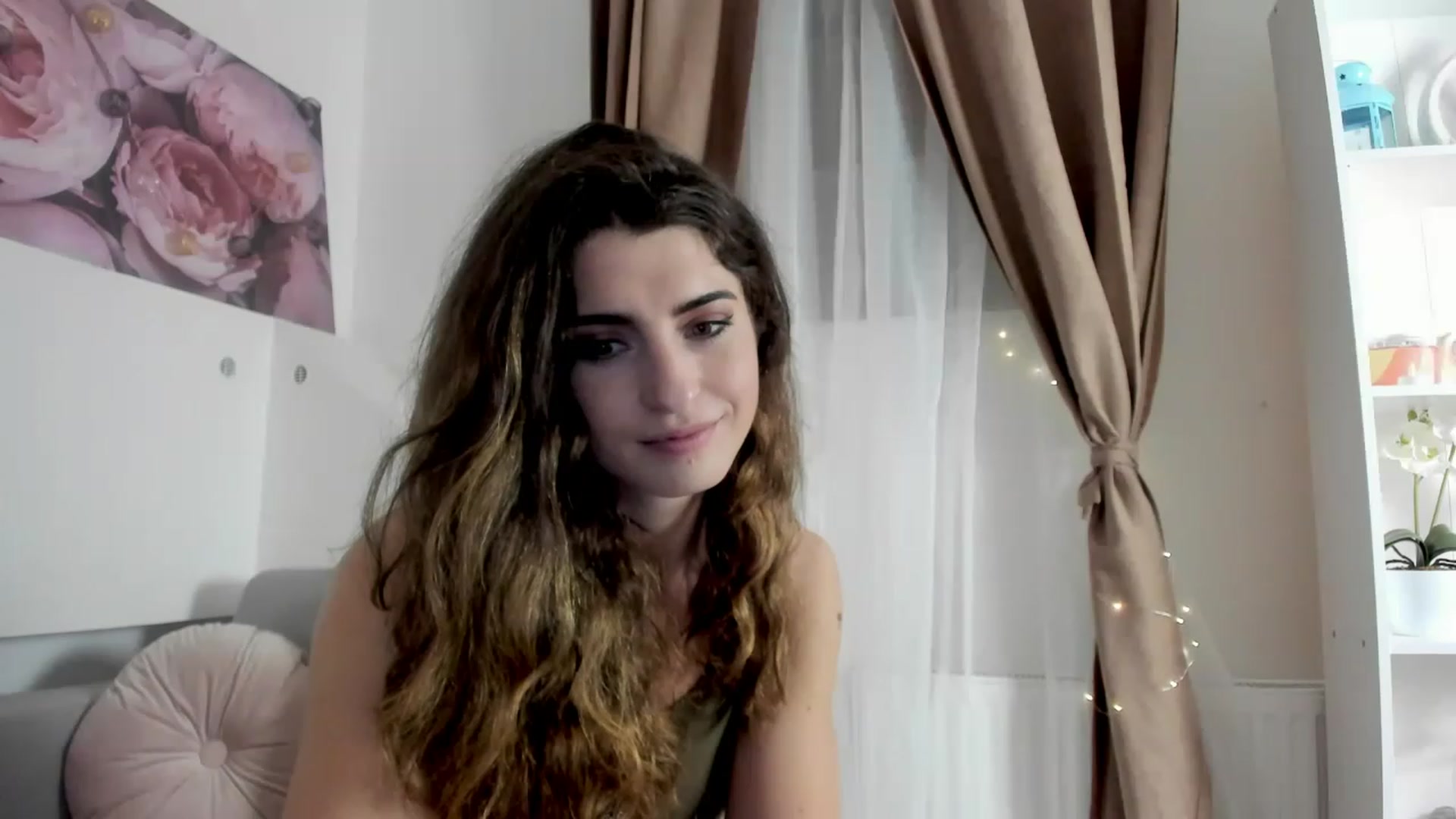 Gallery image thumbnail from EVA__LOVIA_'s myfreecams stream on, 11/27/2022, 18:53 image 10 of 20