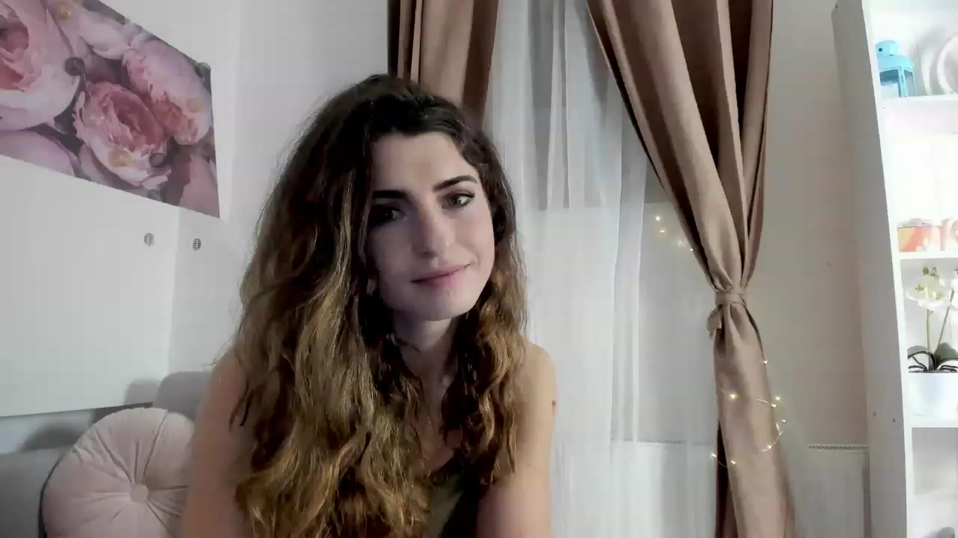 Gallery image thumbnail from EVA__LOVIA_'s myfreecams stream on, 11/27/2022, 18:53 image 14 of 20
