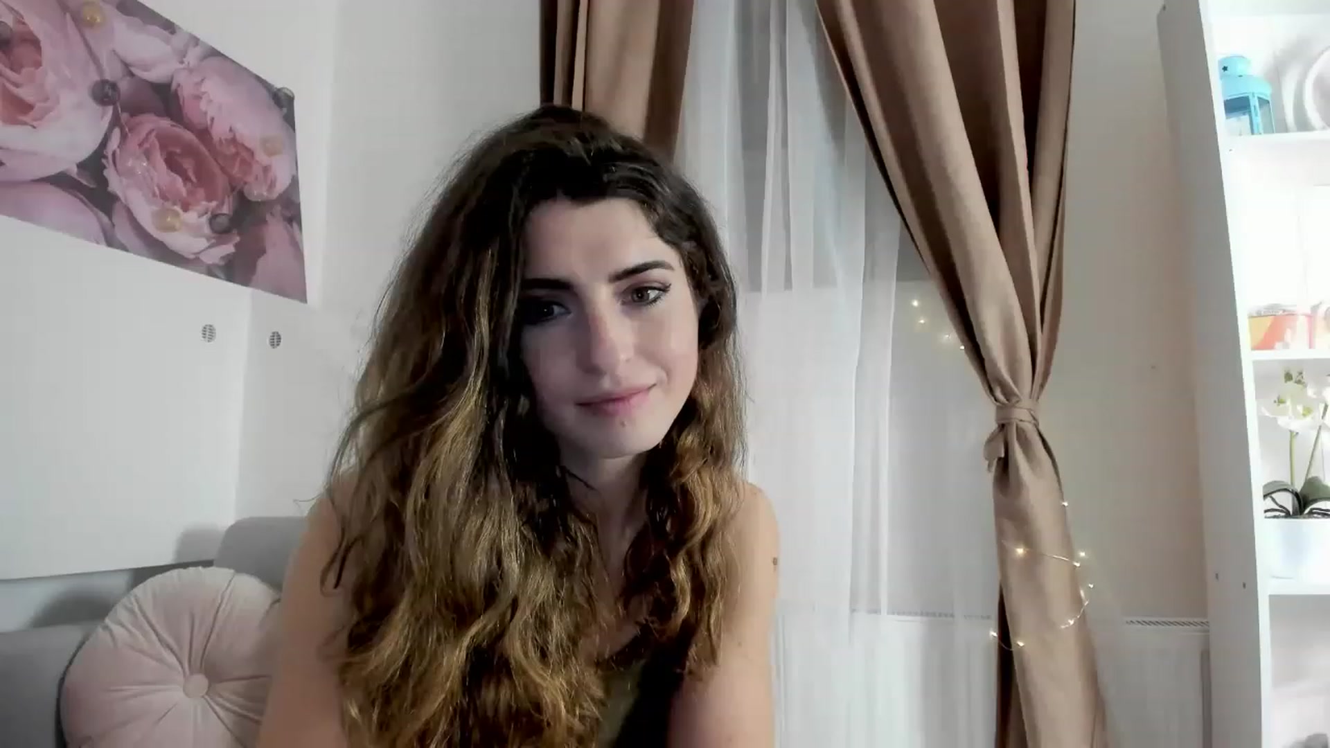 Gallery image thumbnail from EVA__LOVIA_'s myfreecams stream on, 11/27/2022, 18:53 image 13 of 20