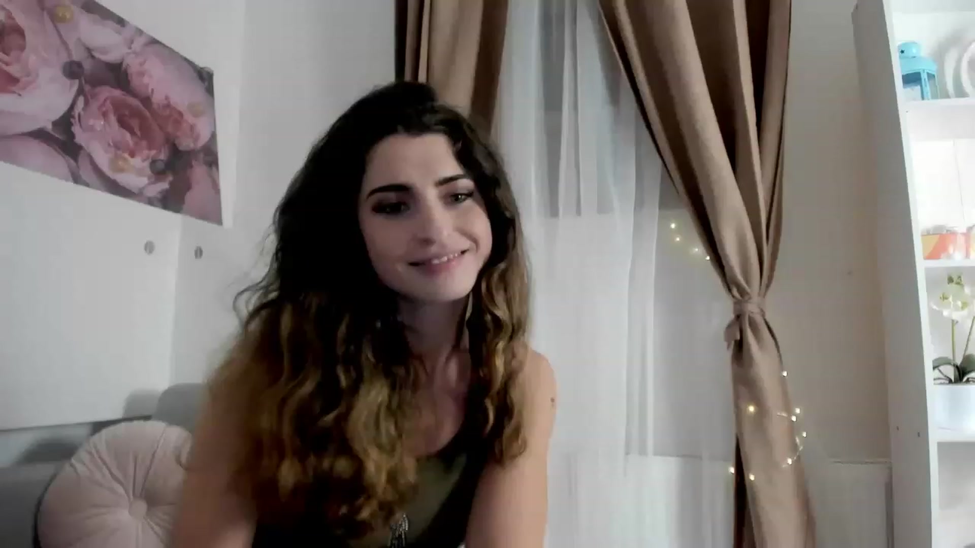 Gallery image thumbnail from EVA__LOVIA_'s myfreecams stream on, 11/27/2022, 18:53 image 9 of 20