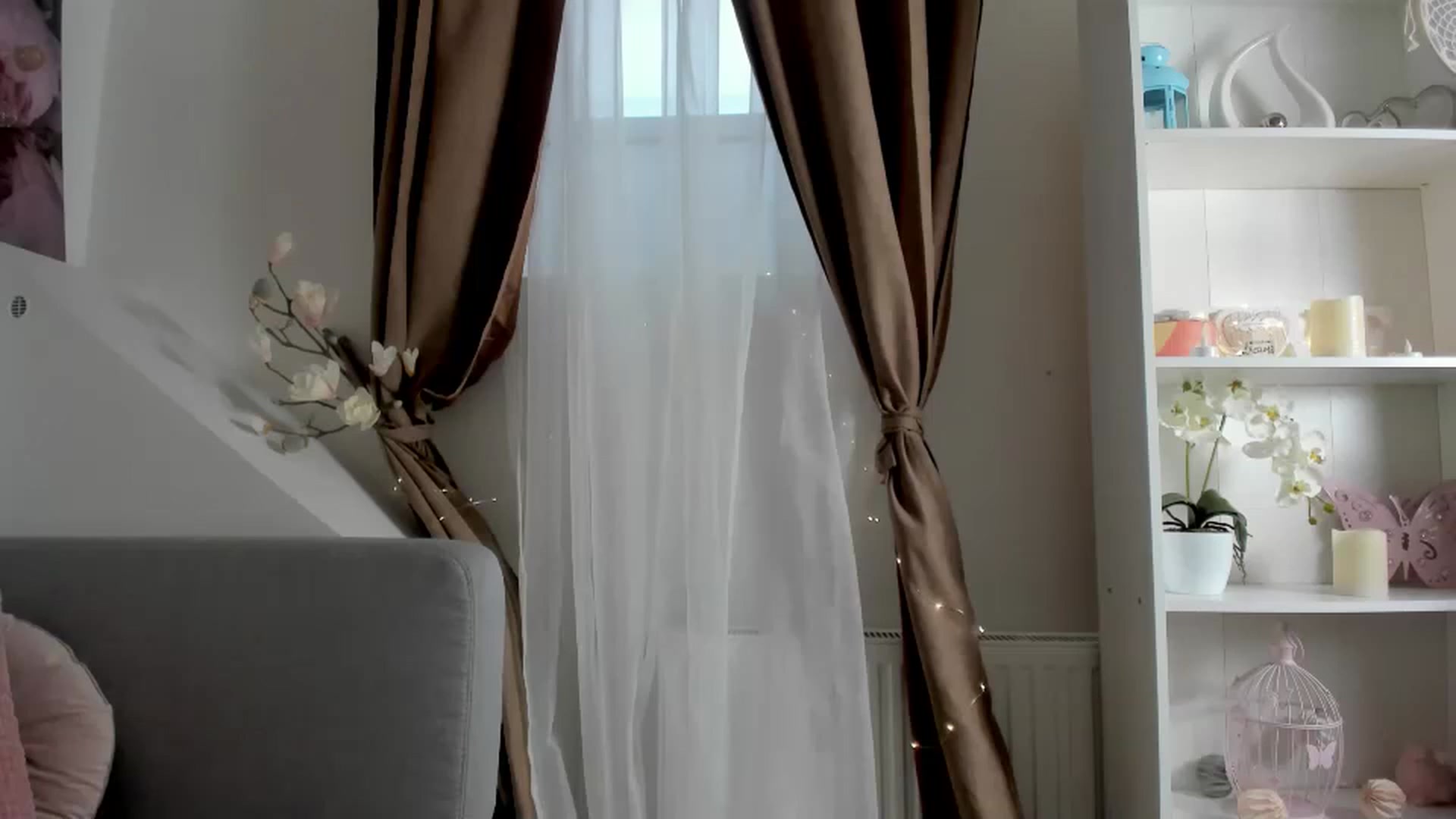 Gallery image thumbnail from EVA__LOVIA_'s myfreecams stream on, 12/03/2022, 10:19 image 7 of 20