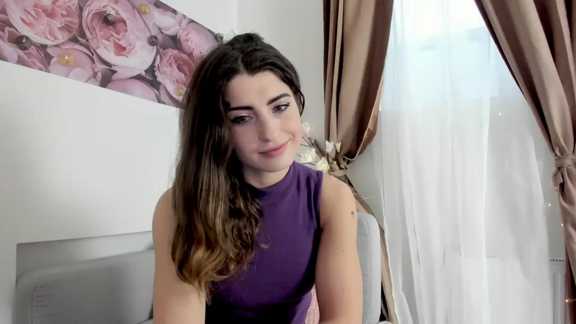 Gallery image thumbnail from EVA__LOVIA_'s myfreecams stream on, 12/04/2022, 11:08 image 11 of 20