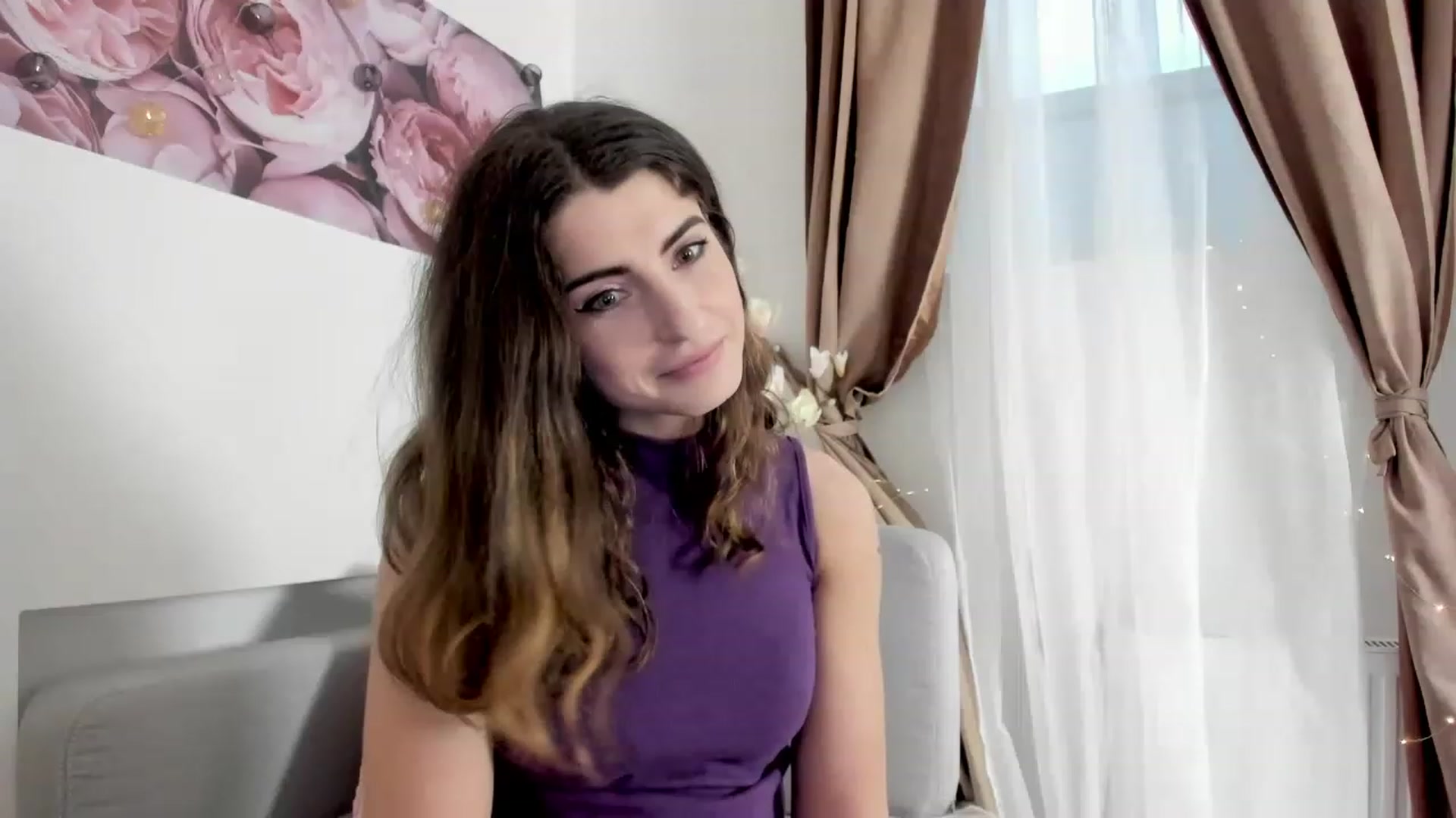 Gallery image thumbnail from EVA__LOVIA_'s myfreecams stream on, 12/04/2022, 14:07 image 3 of 20