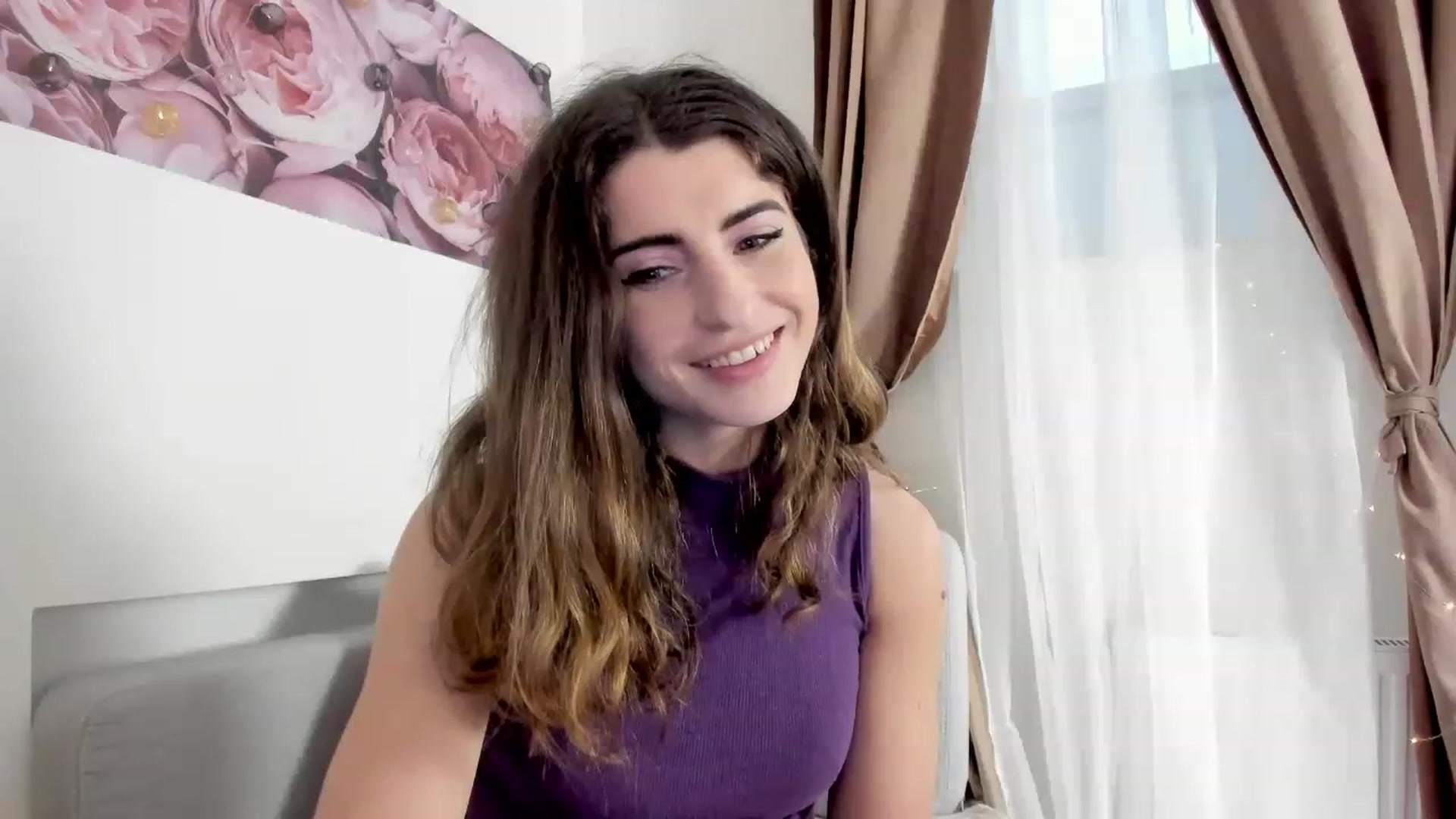 Gallery image thumbnail from EVA__LOVIA_'s myfreecams stream on, 12/04/2022, 14:07 image 5 of 20