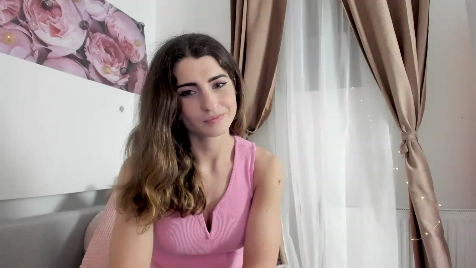 Gallery image thumbnail from EVA__LOVIA_'s myfreecams stream on, 12/04/2022, 18:33 image 5 of 20