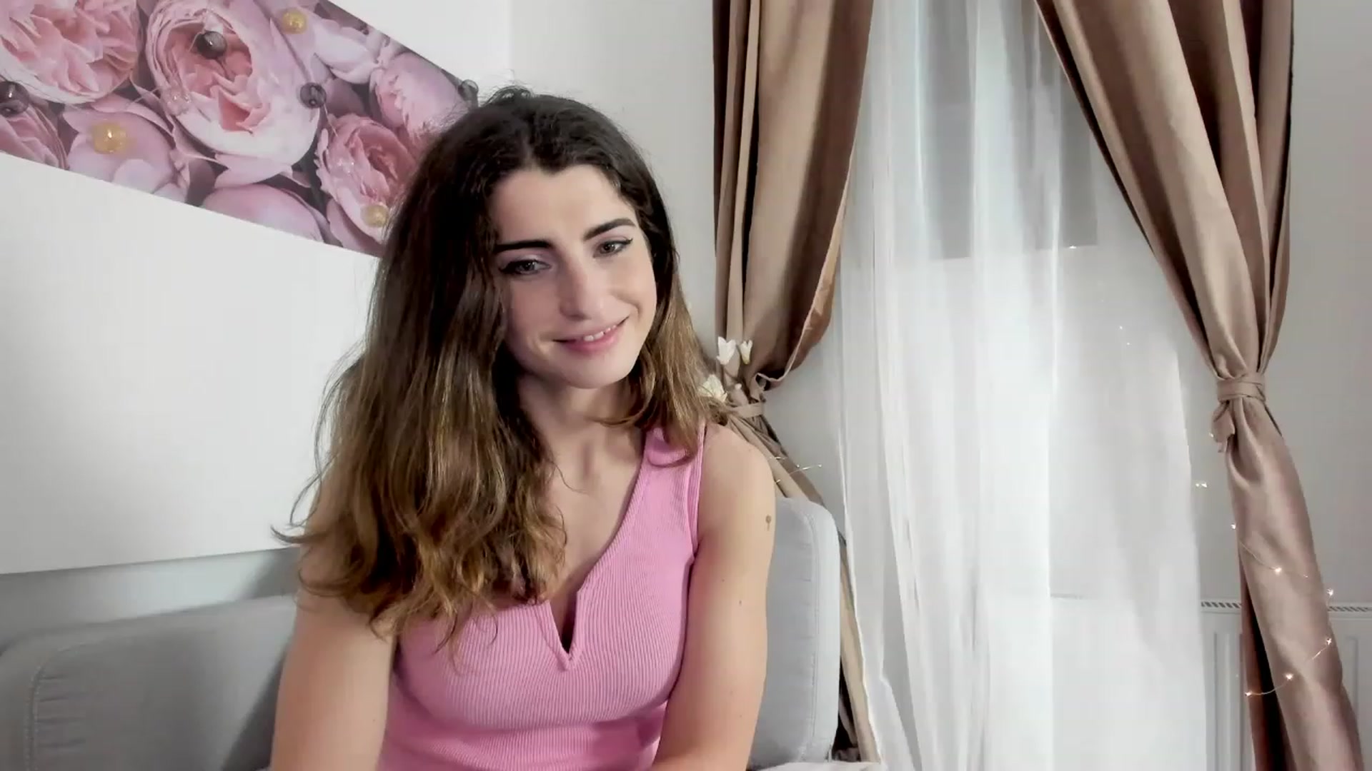 Gallery image thumbnail from EVA__LOVIA_'s myfreecams stream on, 12/04/2022, 18:33 image 19 of 20