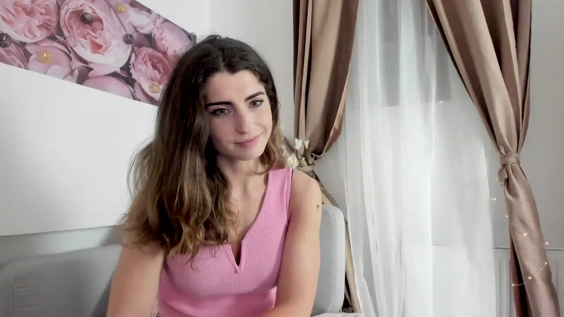 Gallery image thumbnail from EVA__LOVIA_'s myfreecams stream on, 12/04/2022, 18:33 image 14 of 20