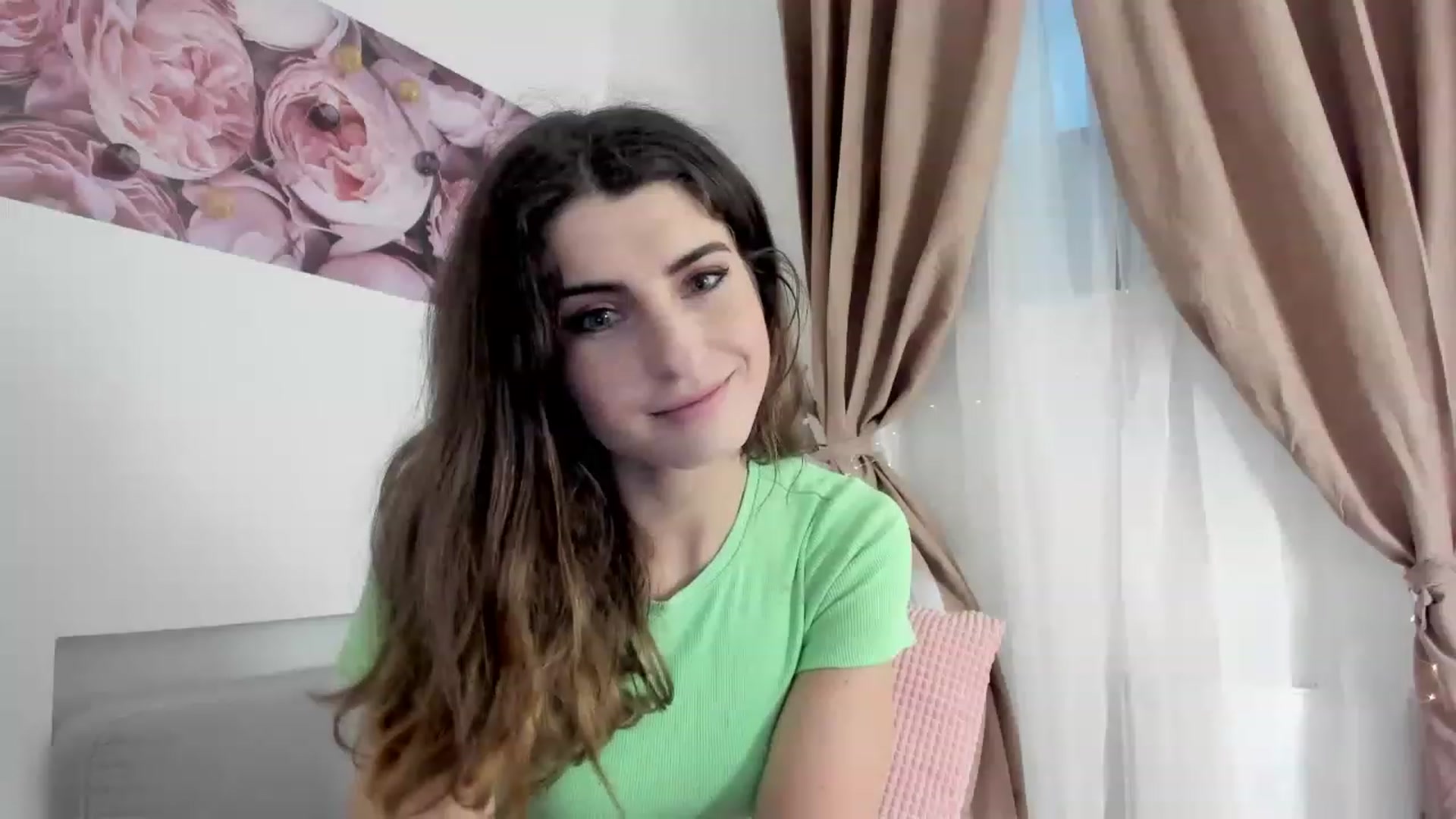 Gallery image thumbnail from EVA__LOVIA_'s myfreecams stream on, 12/05/2022, 15:01 image 2 of 20