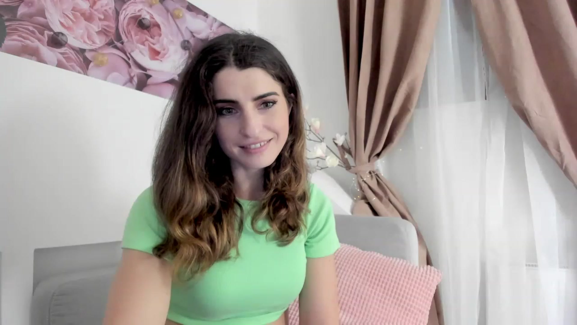 Gallery image thumbnail from EVA__LOVIA_'s myfreecams stream on, 12/05/2022, 16:34 image 15 of 20