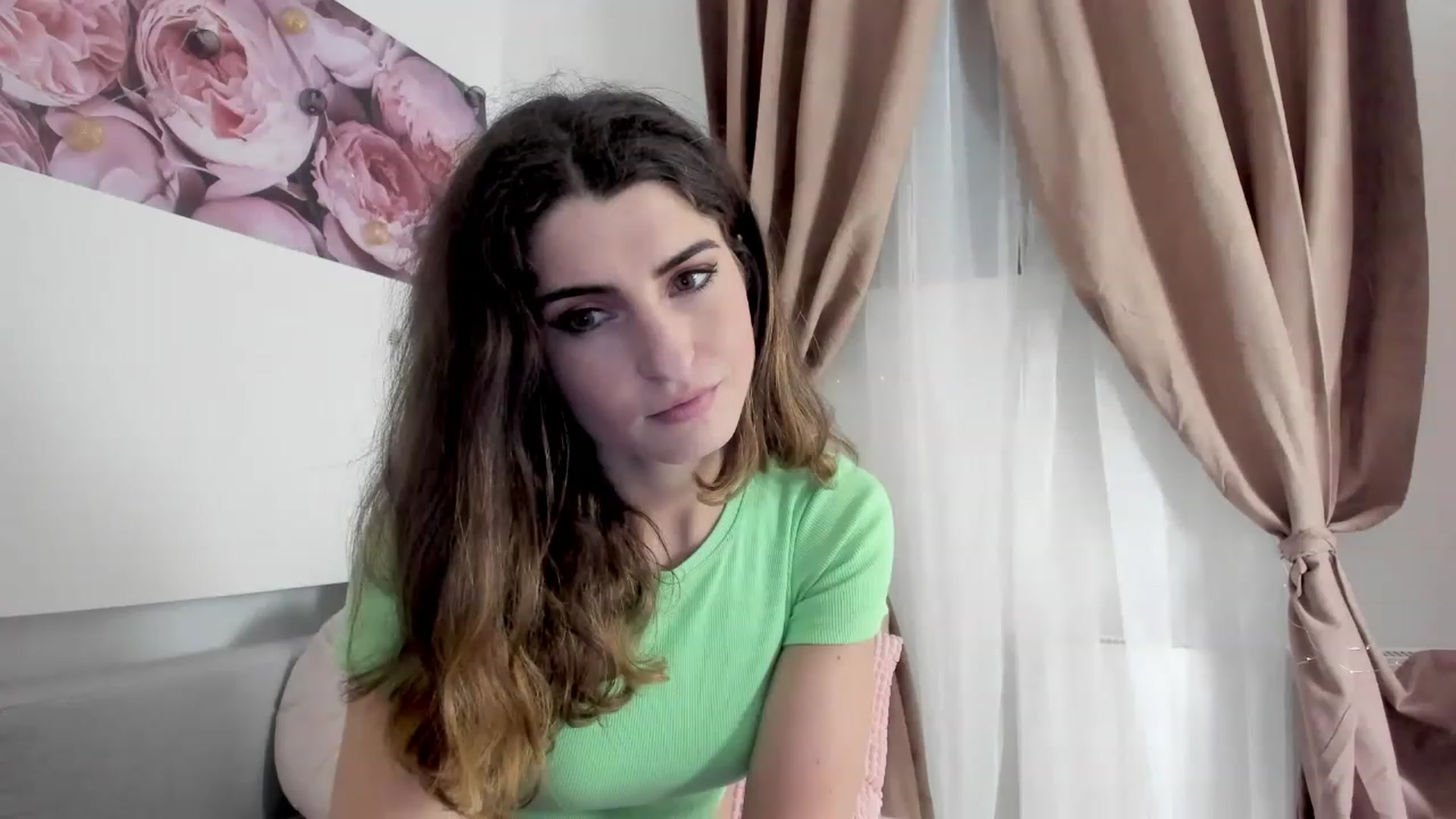 Gallery image thumbnail from EVA__LOVIA_'s myfreecams stream on, 12/05/2022, 17:25 image 2 of 20