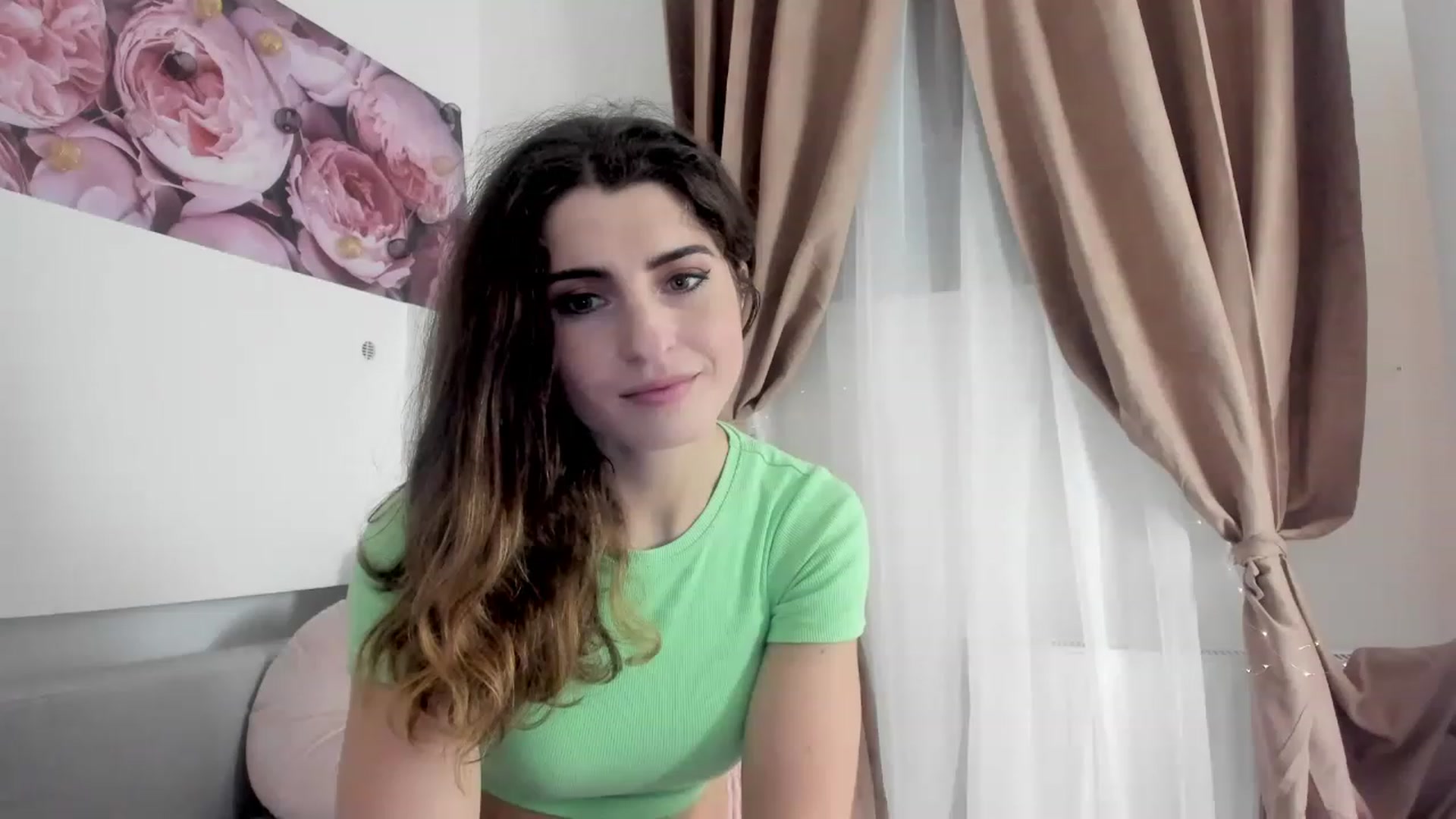Gallery image thumbnail from EVA__LOVIA_'s myfreecams stream on, 12/05/2022, 18:27 image 13 of 20
