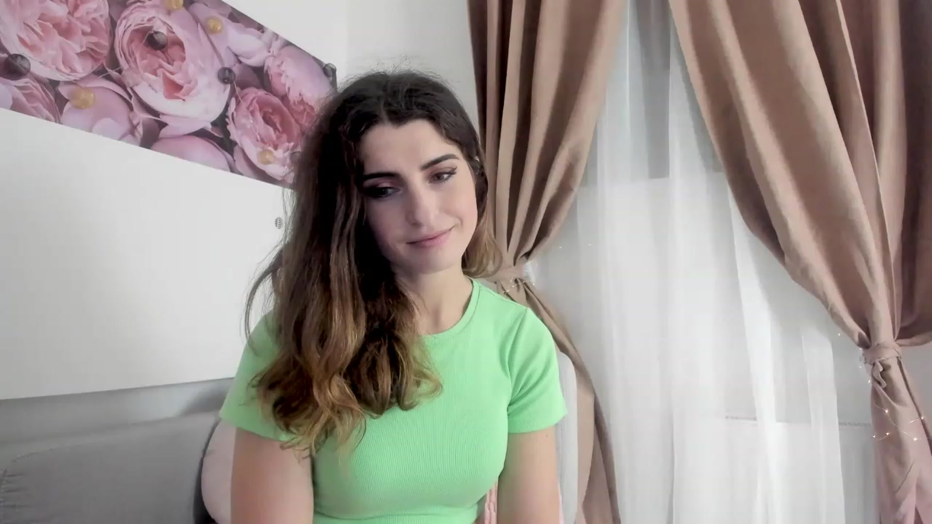 Gallery image thumbnail from EVA__LOVIA_'s myfreecams stream on, 12/05/2022, 18:27 image 2 of 20