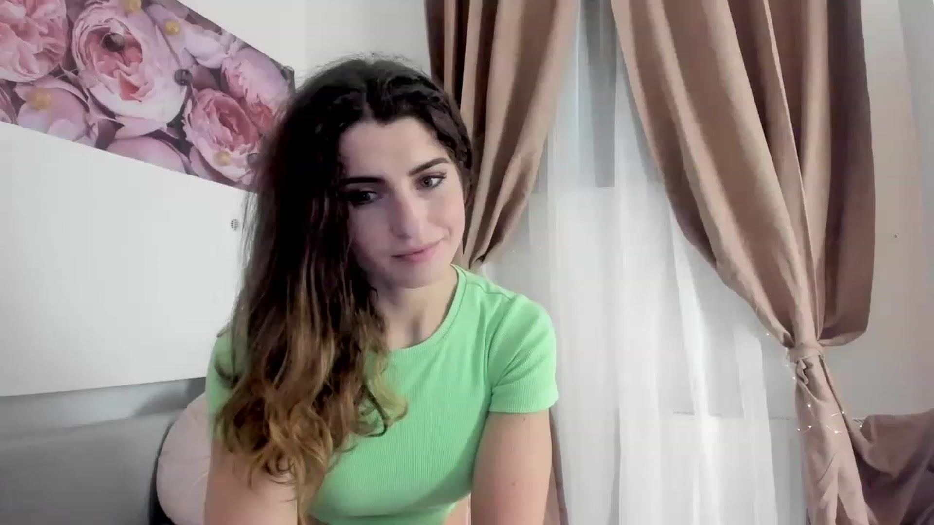 Gallery image thumbnail from EVA__LOVIA_'s myfreecams stream on, 12/05/2022, 18:27 image 15 of 20