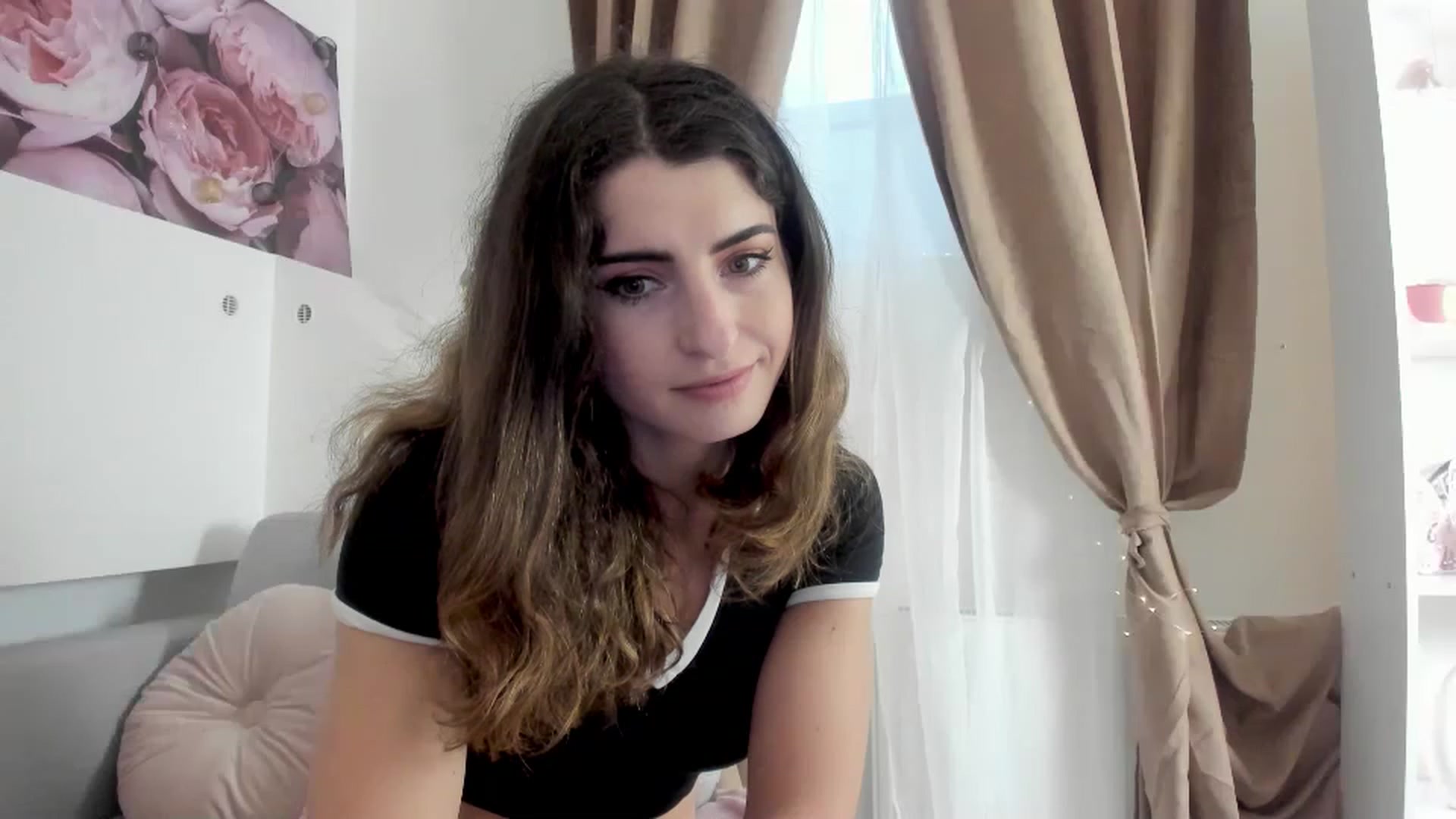 Gallery image thumbnail from EVA__LOVIA_'s myfreecams stream on, 12/07/2022, 10:10 image 10 of 20