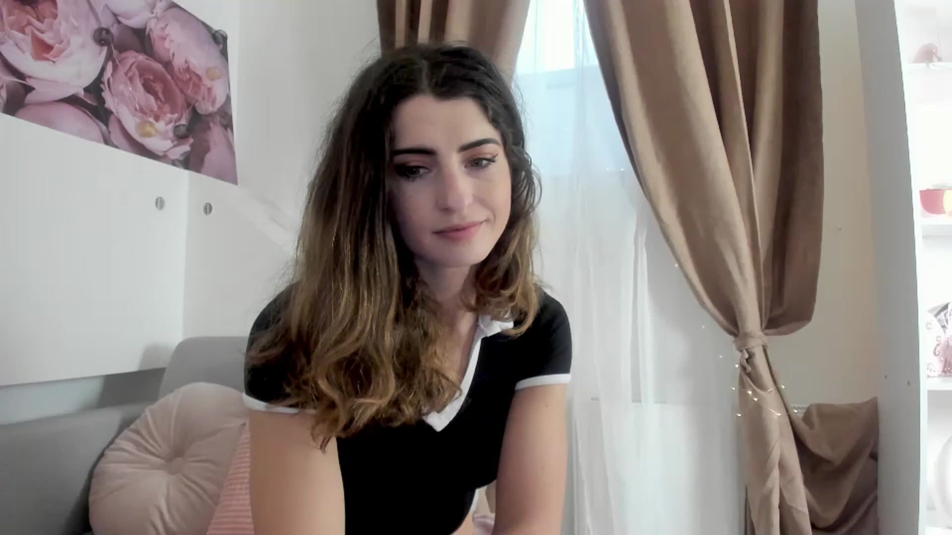 Gallery image thumbnail from EVA__LOVIA_'s myfreecams stream on, 12/07/2022, 10:10 image 20 of 20