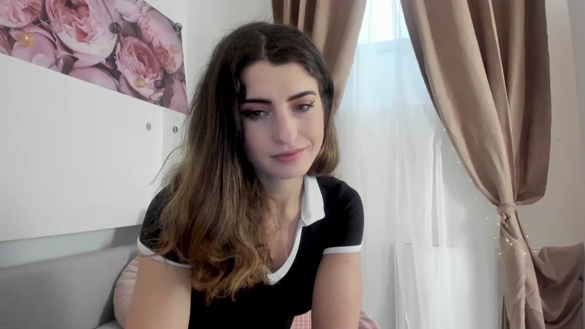 Gallery image thumbnail from EVA__LOVIA_'s myfreecams stream on, 12/07/2022, 10:10 image 5 of 20