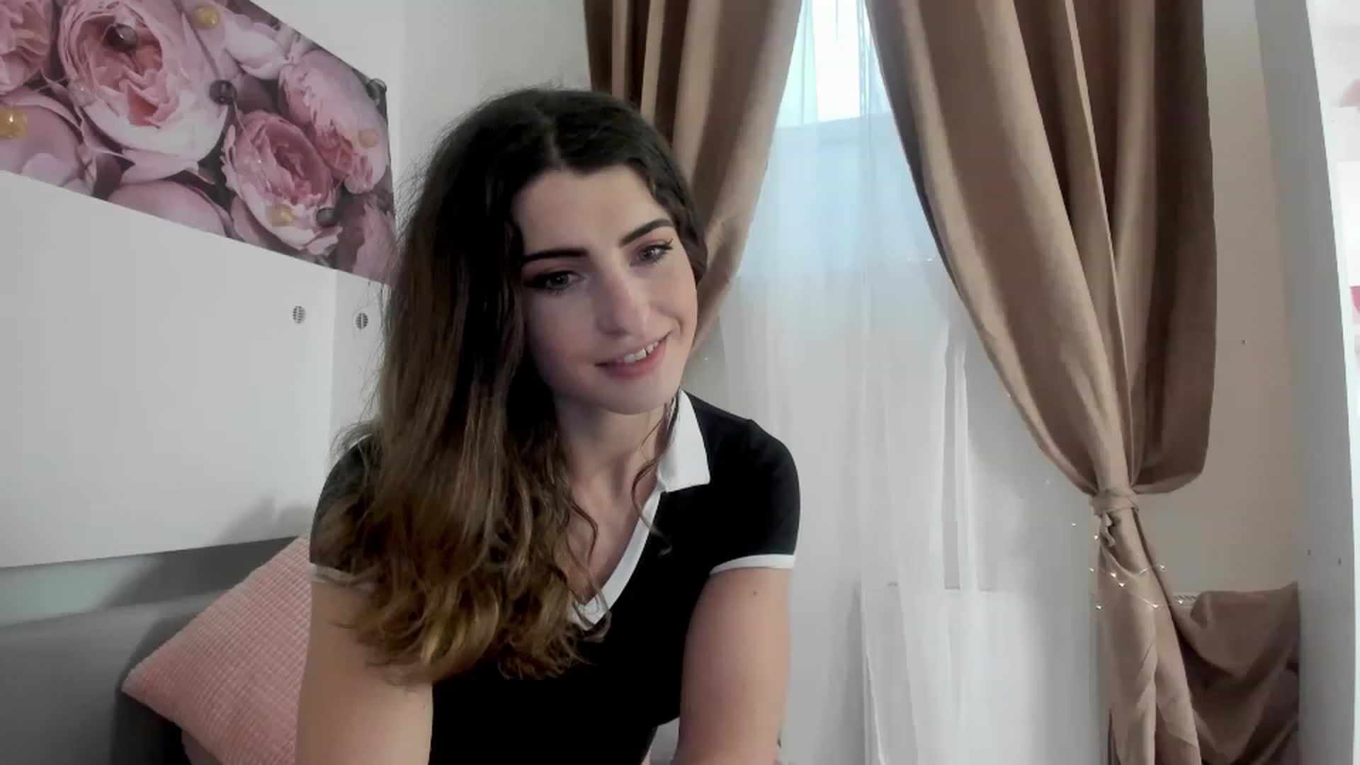 Gallery image thumbnail from EVA__LOVIA_'s myfreecams stream on, 12/07/2022, 11:34 image 9 of 20